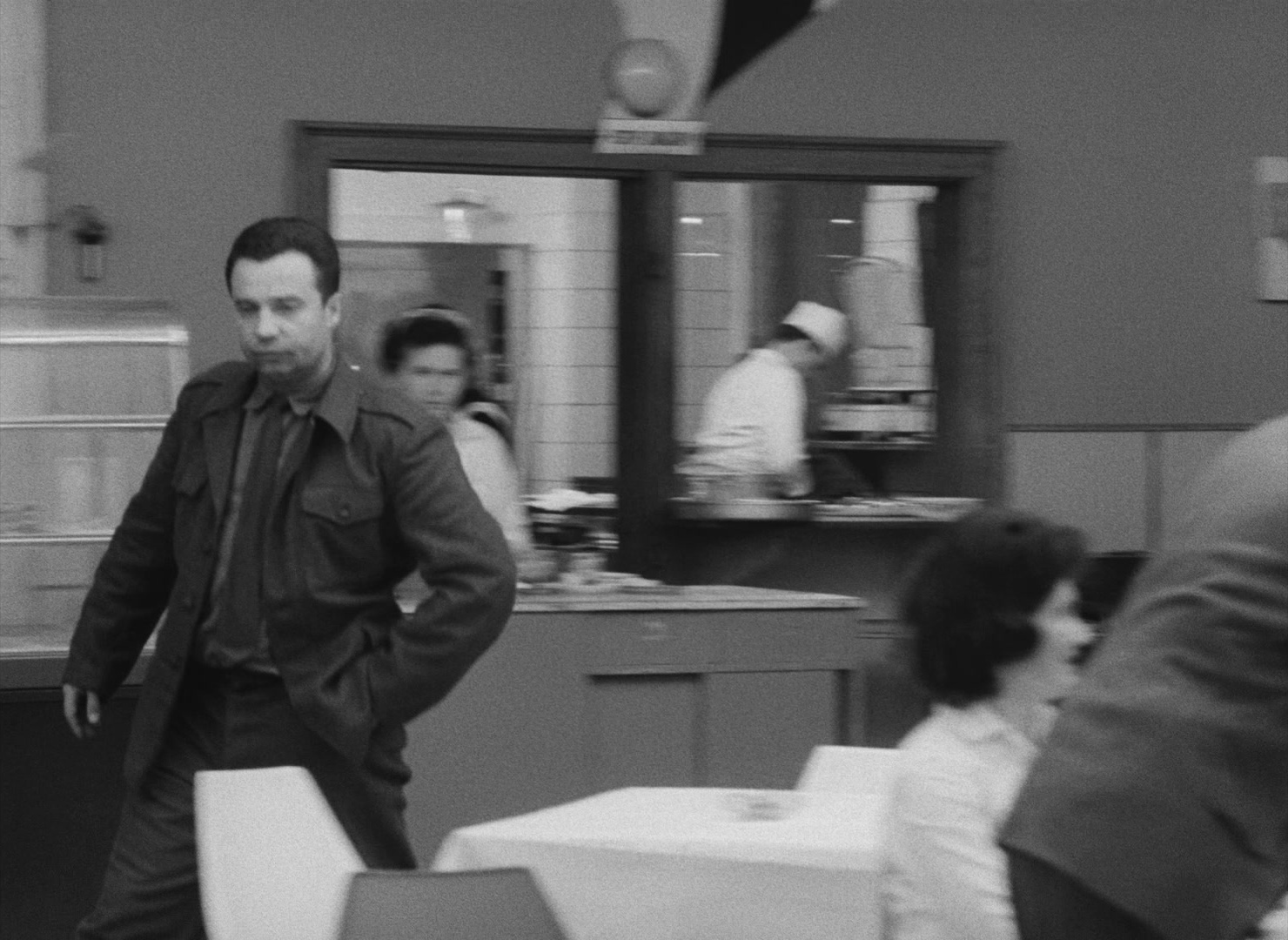 Lásky jedné plavovlásky (1965), wide, 1.37:1 — film still