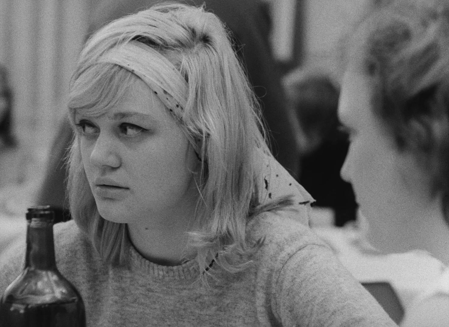 Lásky jedné plavovlásky (1965), medium, 1.37:1 — film still