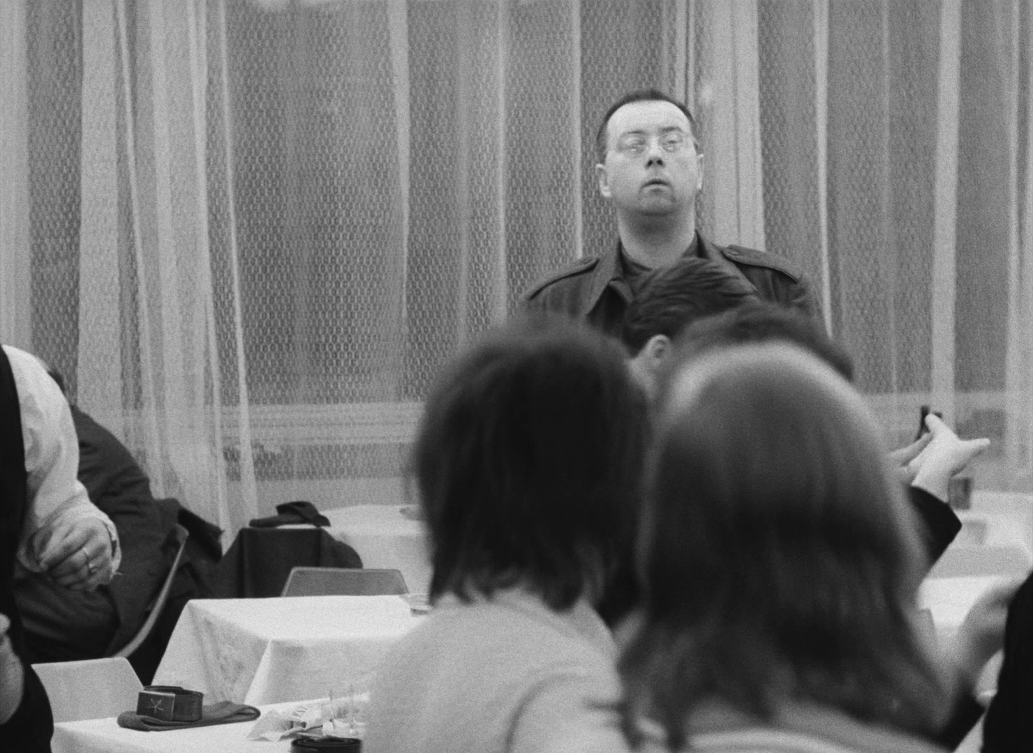 Lásky jedné plavovlásky (1965), wide, 1.37:1 — film still
