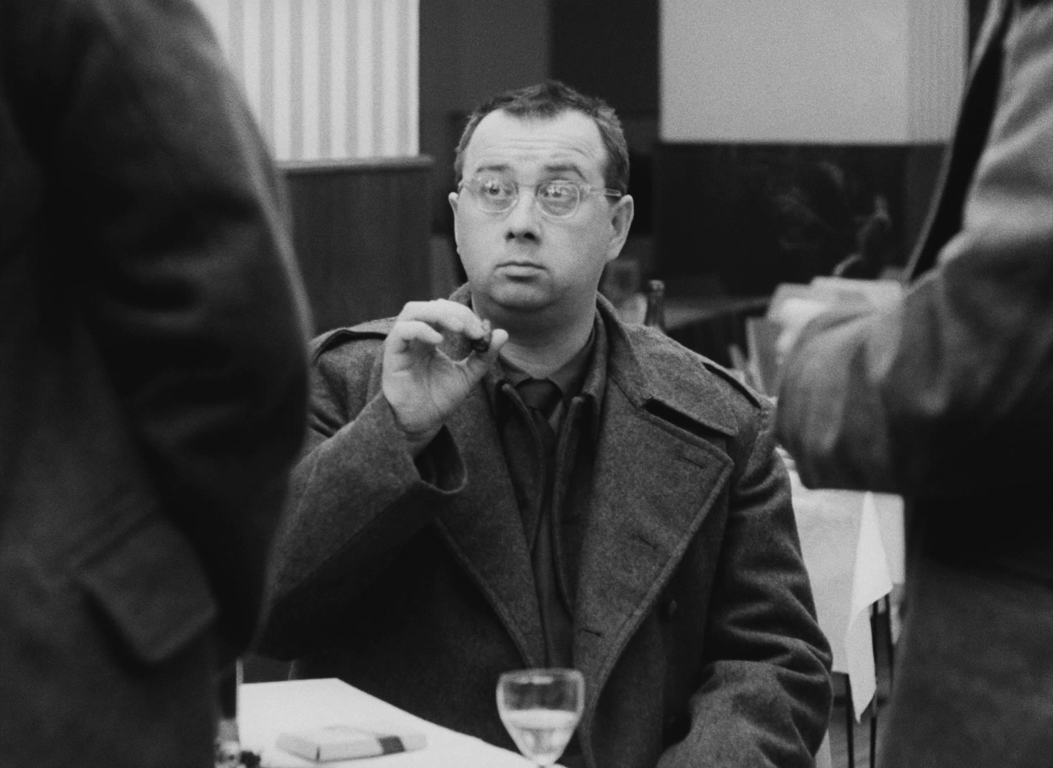 Lásky jedné plavovlásky (1965), wide, 1.37:1 — film still