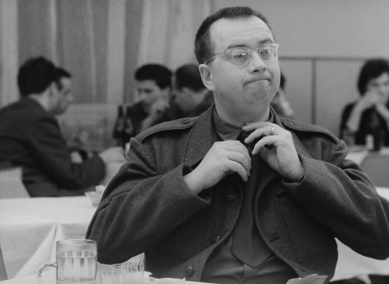 Lásky jedné plavovlásky (1965), wide, 1.37:1 — film still