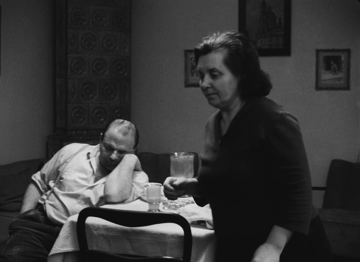 Lásky jedné plavovlásky (1965), wide, 1.37:1 — film still