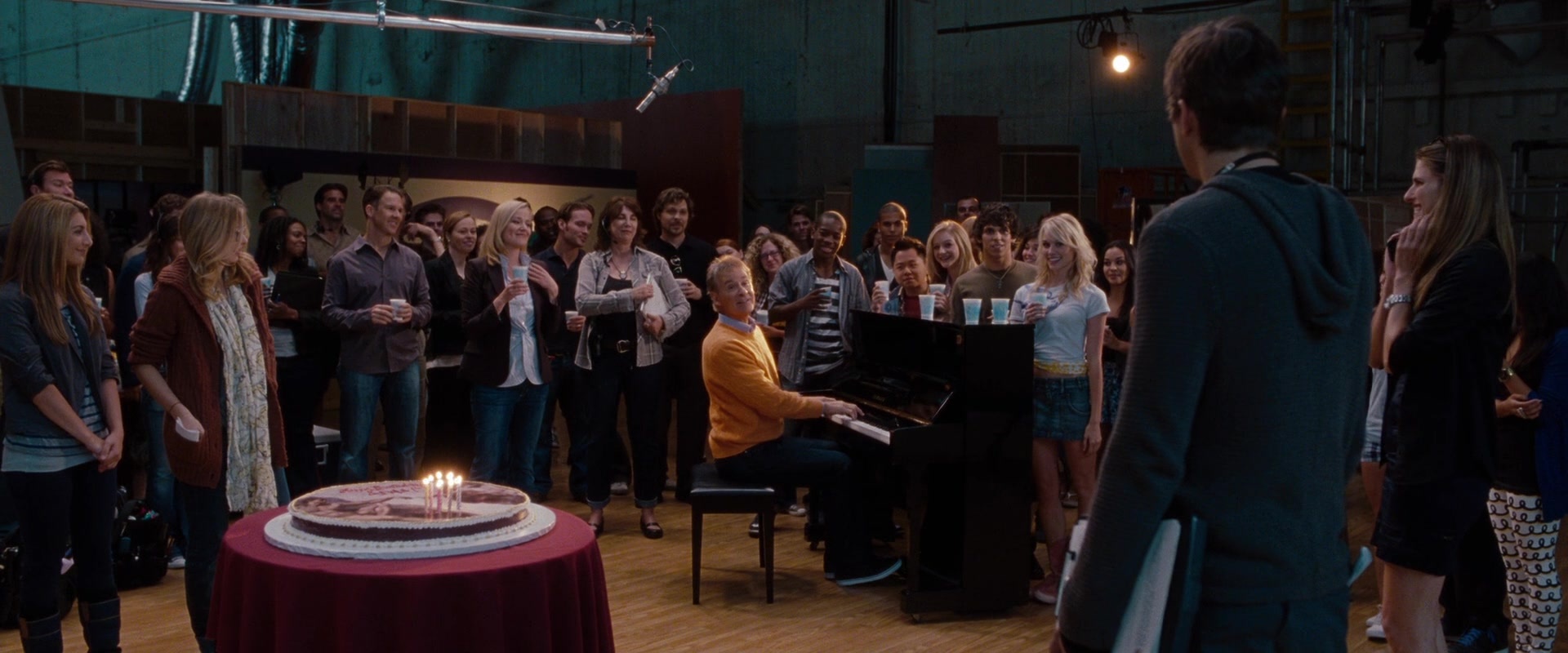 No Strings Attached (2010), wide, 2.40:1 — film still