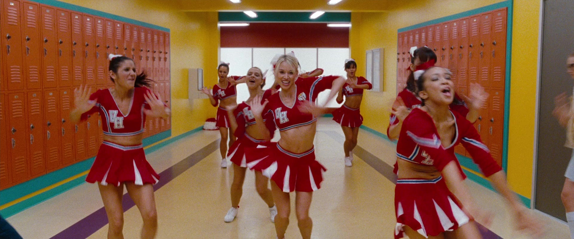 No Strings Attached (2010), wide, 2.40:1 — film still