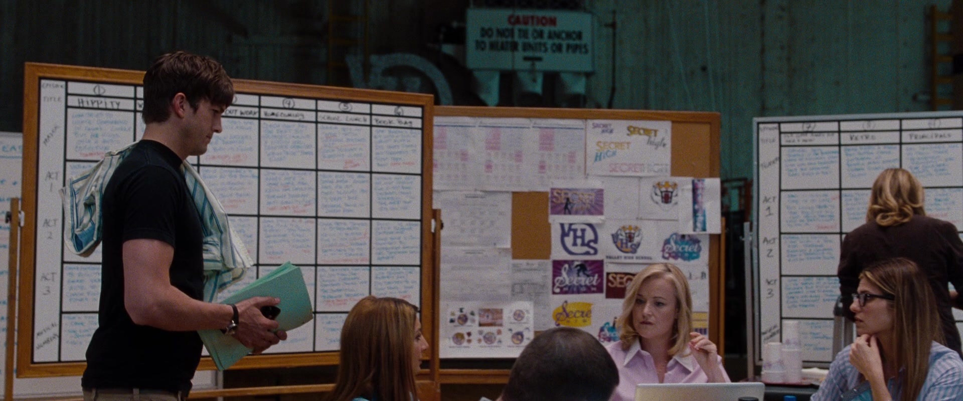 No Strings Attached (2010), wide, 2.40:1 — film still