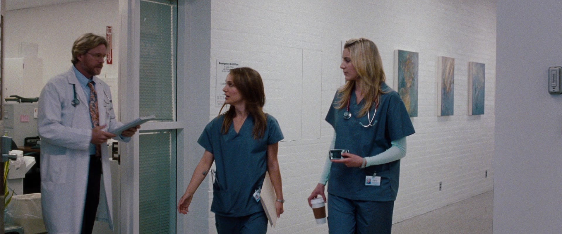 No Strings Attached (2010), unknown, 2.40:1 — film still