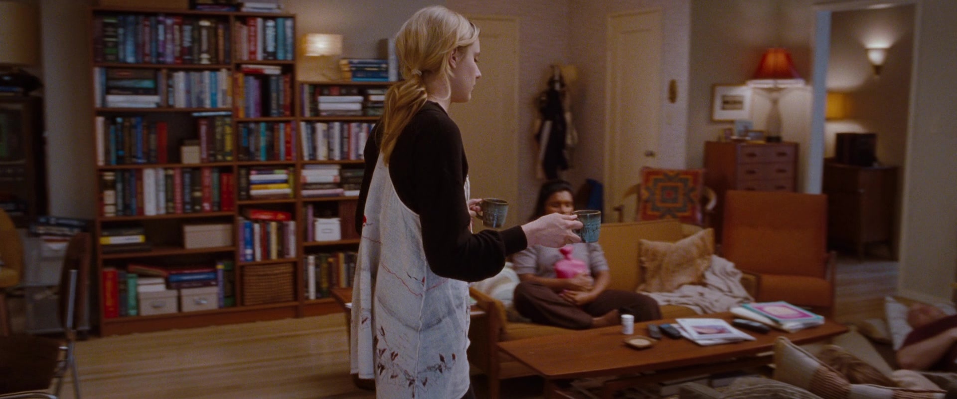 No Strings Attached (2010), wide, 2.40:1 — film still