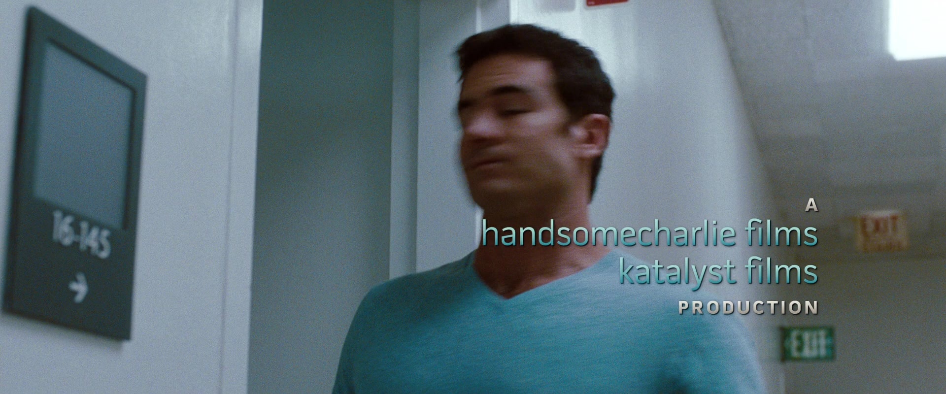 No Strings Attached (2010), wide, 2.40:1 — film still