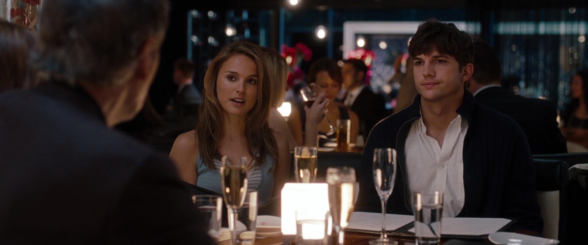 No Strings Attached (2010), wide, 2.40:1 — film still