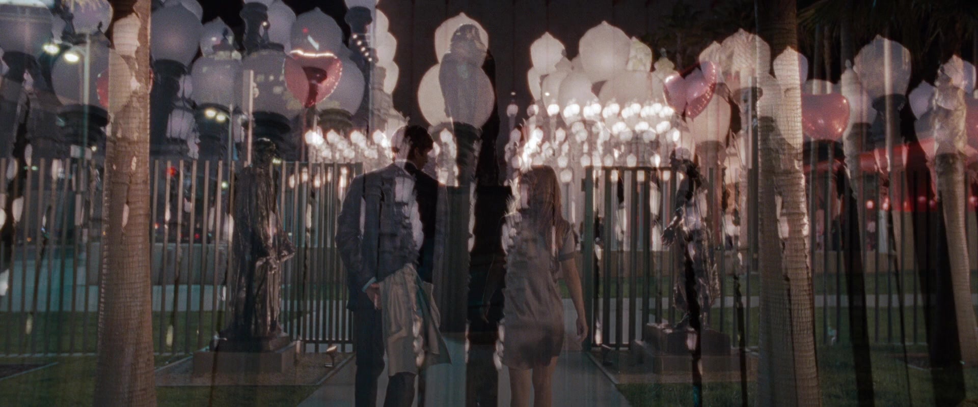 No Strings Attached (2010), wide, 2.40:1 — film still