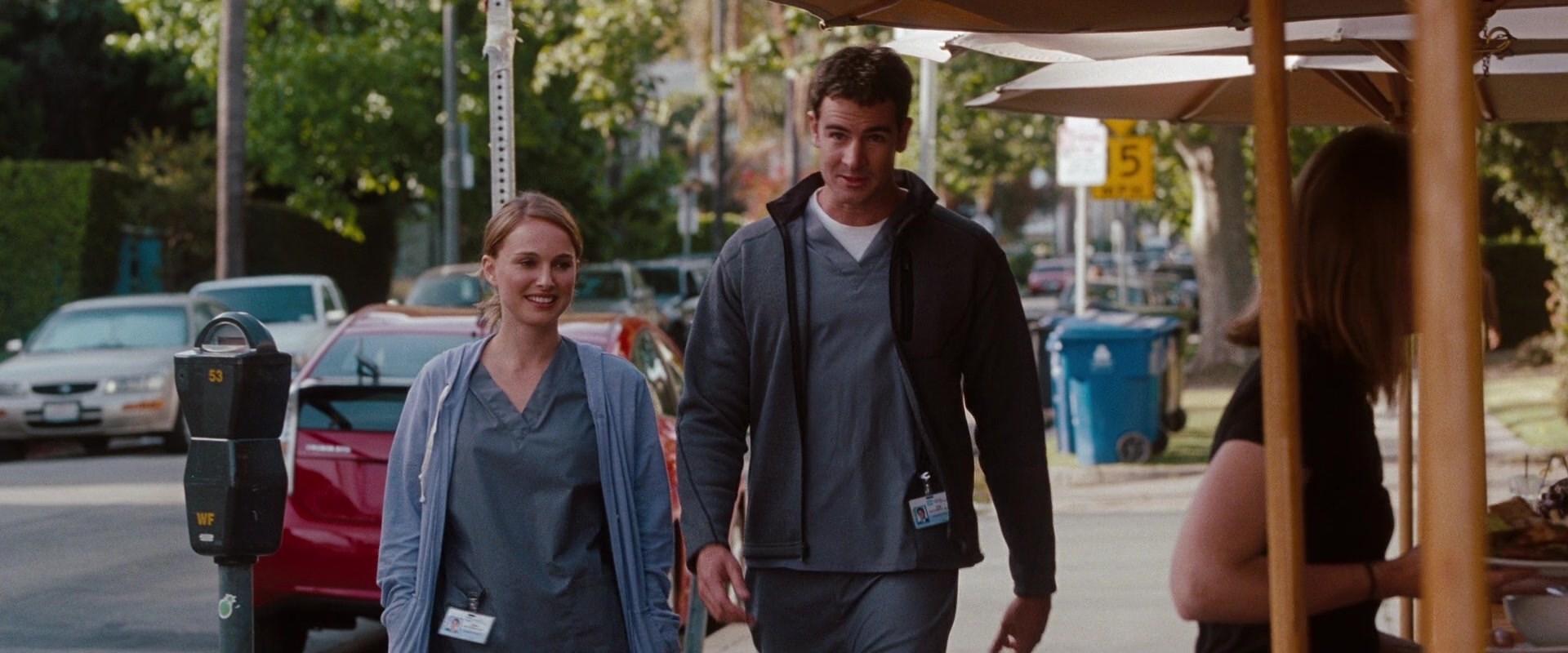 No Strings Attached (2010), wide, 2.40:1 — film still