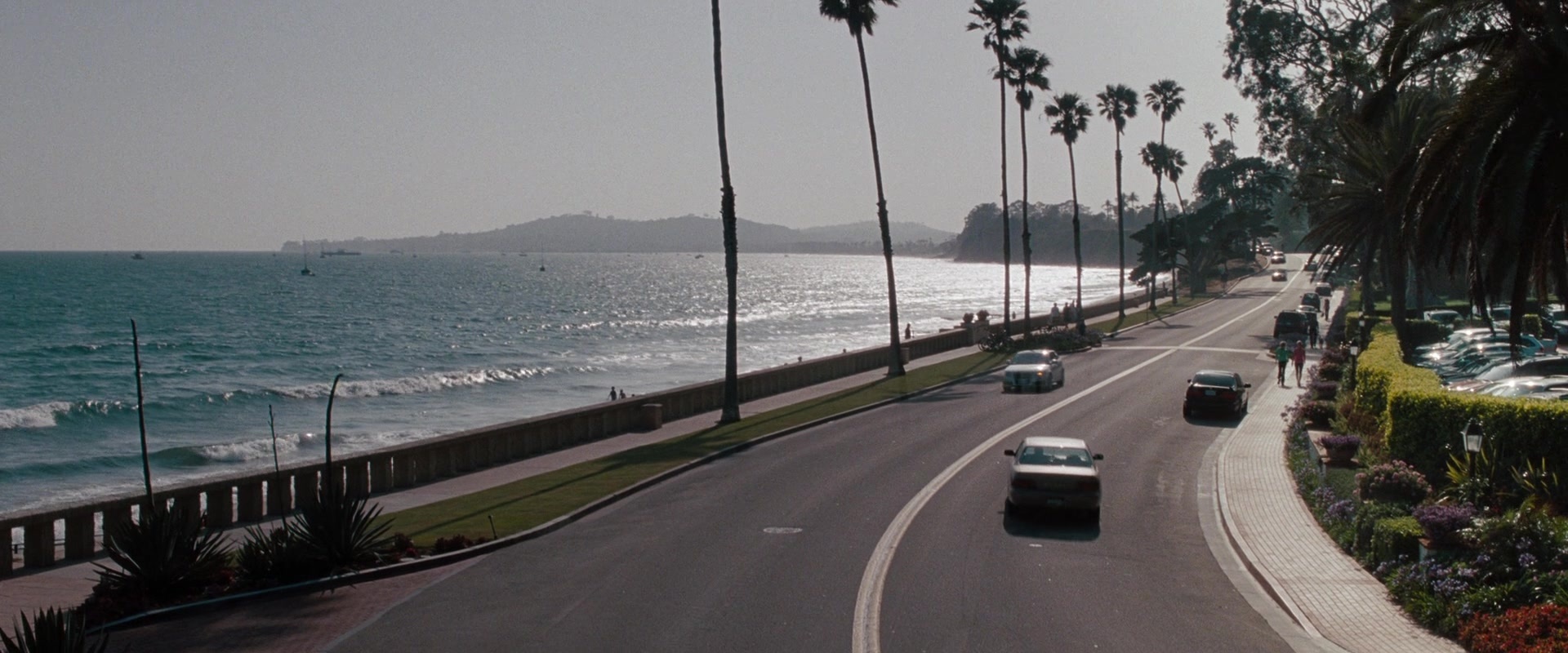 No Strings Attached (2010), wide, 2.40:1 — film still