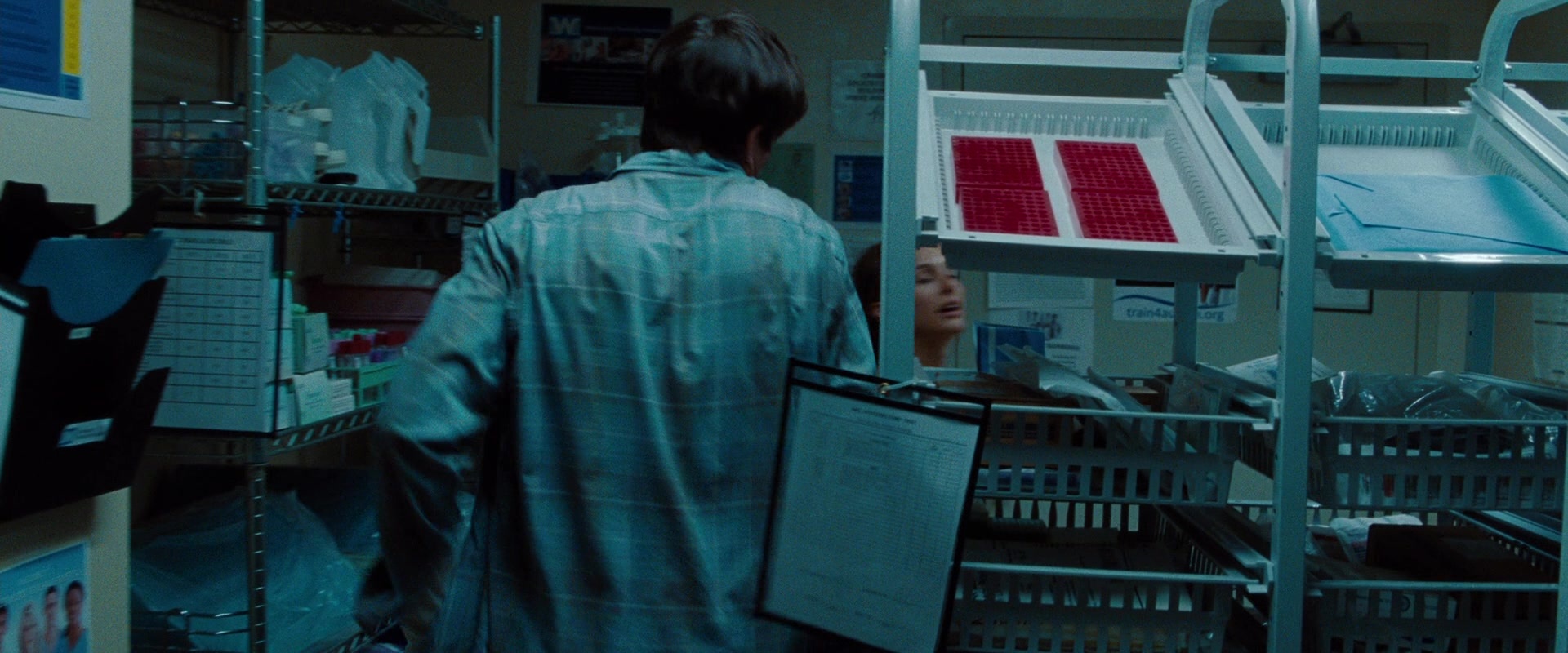 No Strings Attached (2010), wide, 2.40:1 — film still