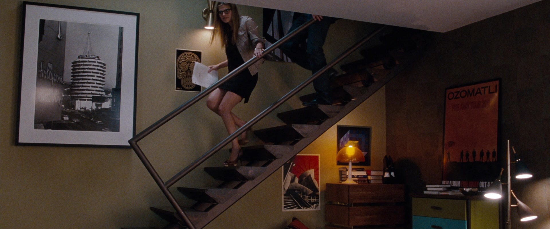 No Strings Attached (2010), wide, 2.40:1 — film still