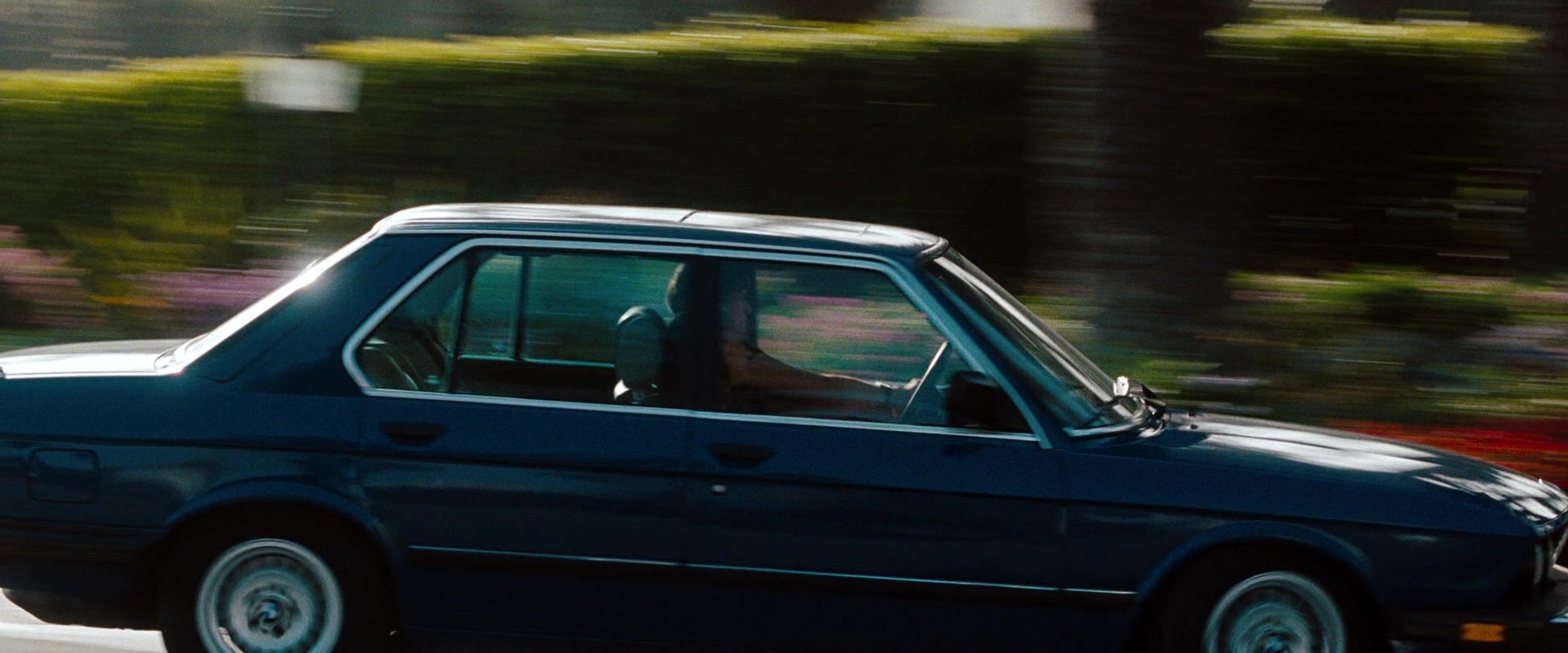 No Strings Attached (2010), unknown, 2.40:1 — film still
