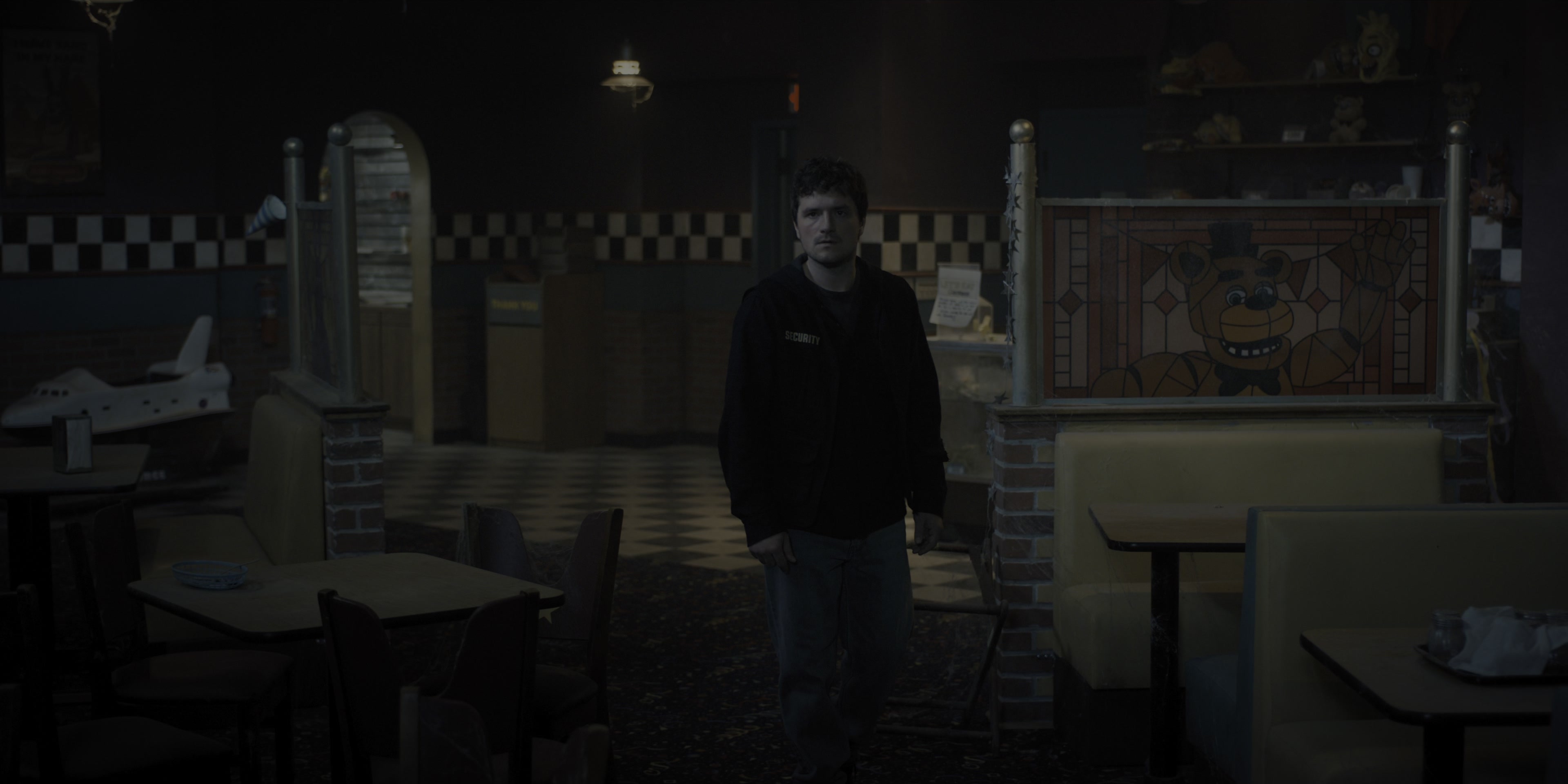 Five Nights at Freddy's (2023), wide, 2.00:1 — film still