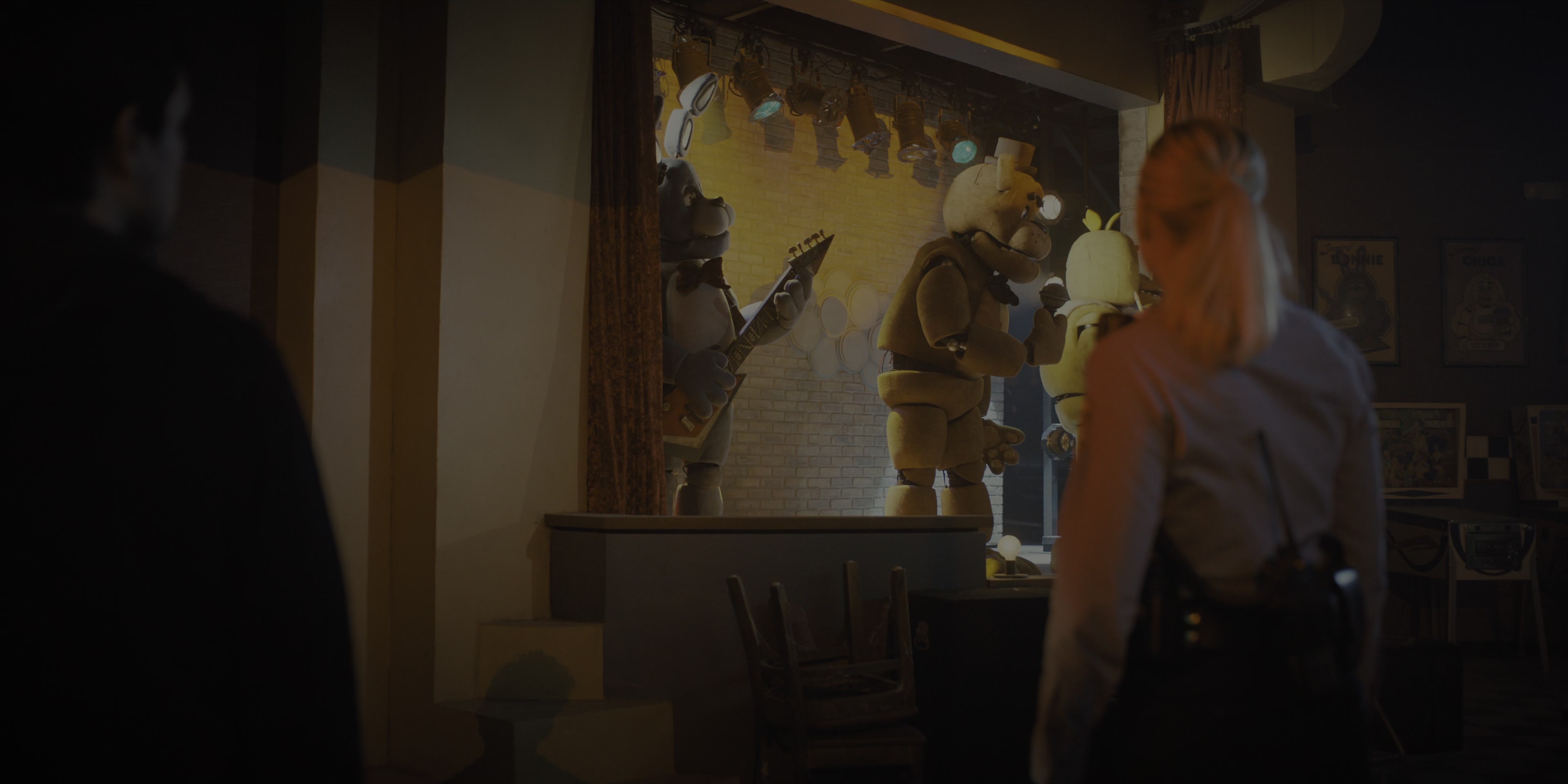 Five Nights at Freddy's (2023), wide, 2.00:1 — film still