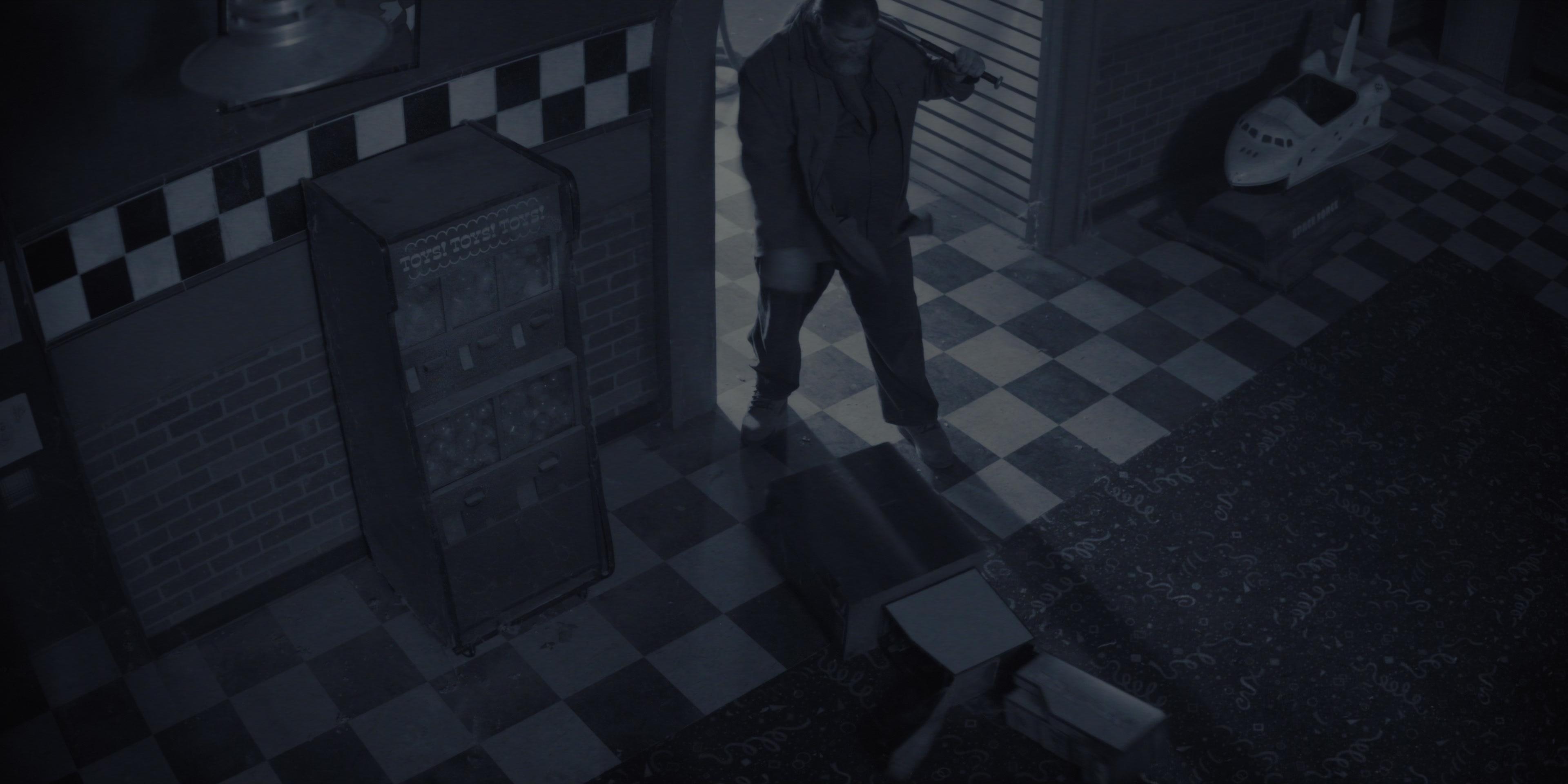 Five Nights at Freddy's (2023), wide, 2.00:1 — film still