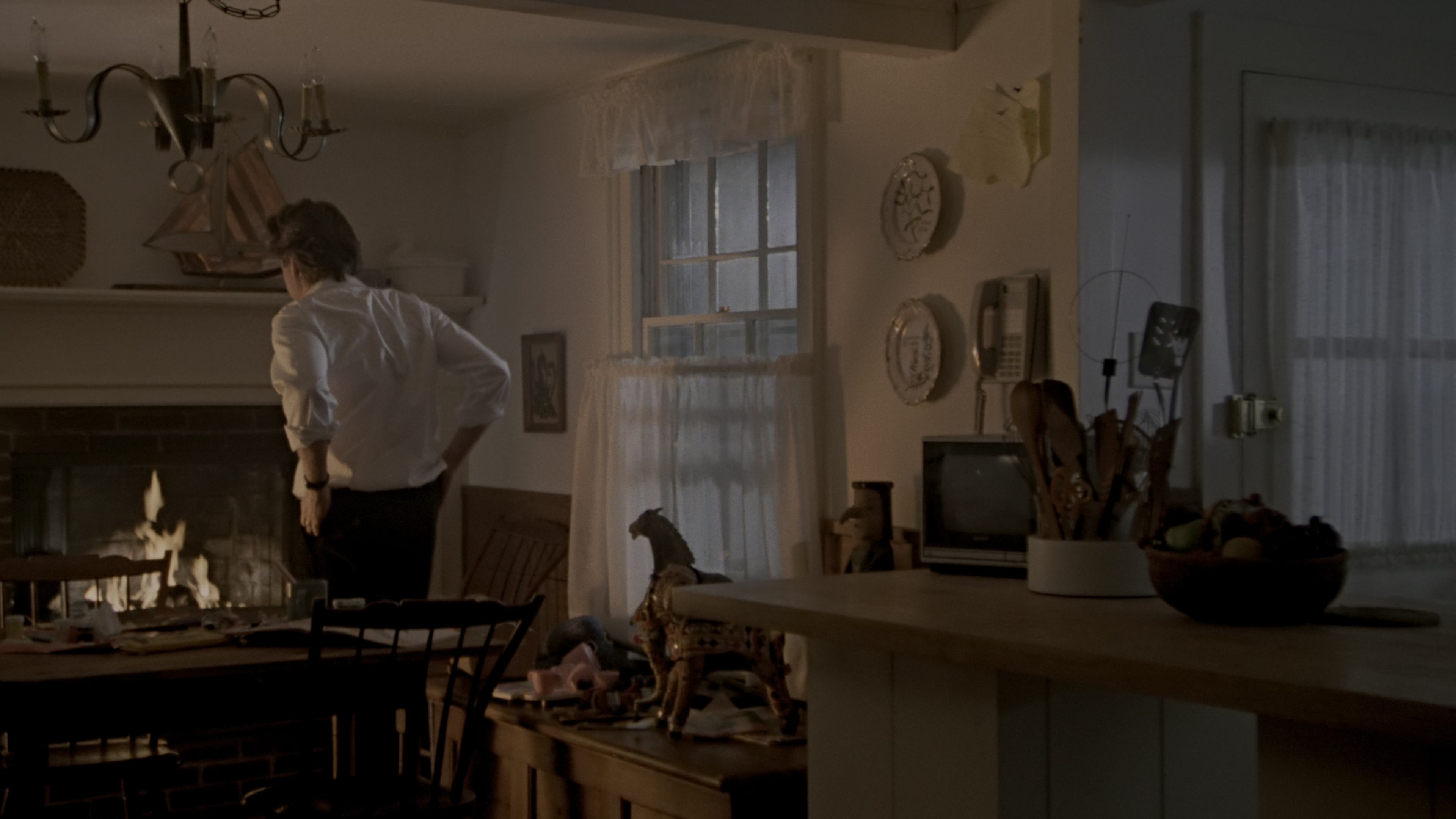 Fatal Attraction (1987), wide, 1.78:1 — film still