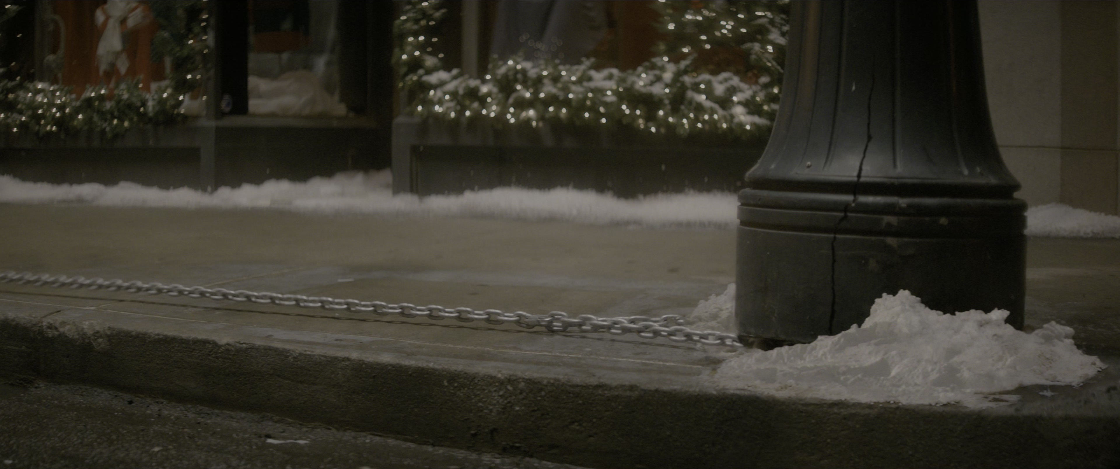The Night Before (2015), wide, 2.39:1 — film still