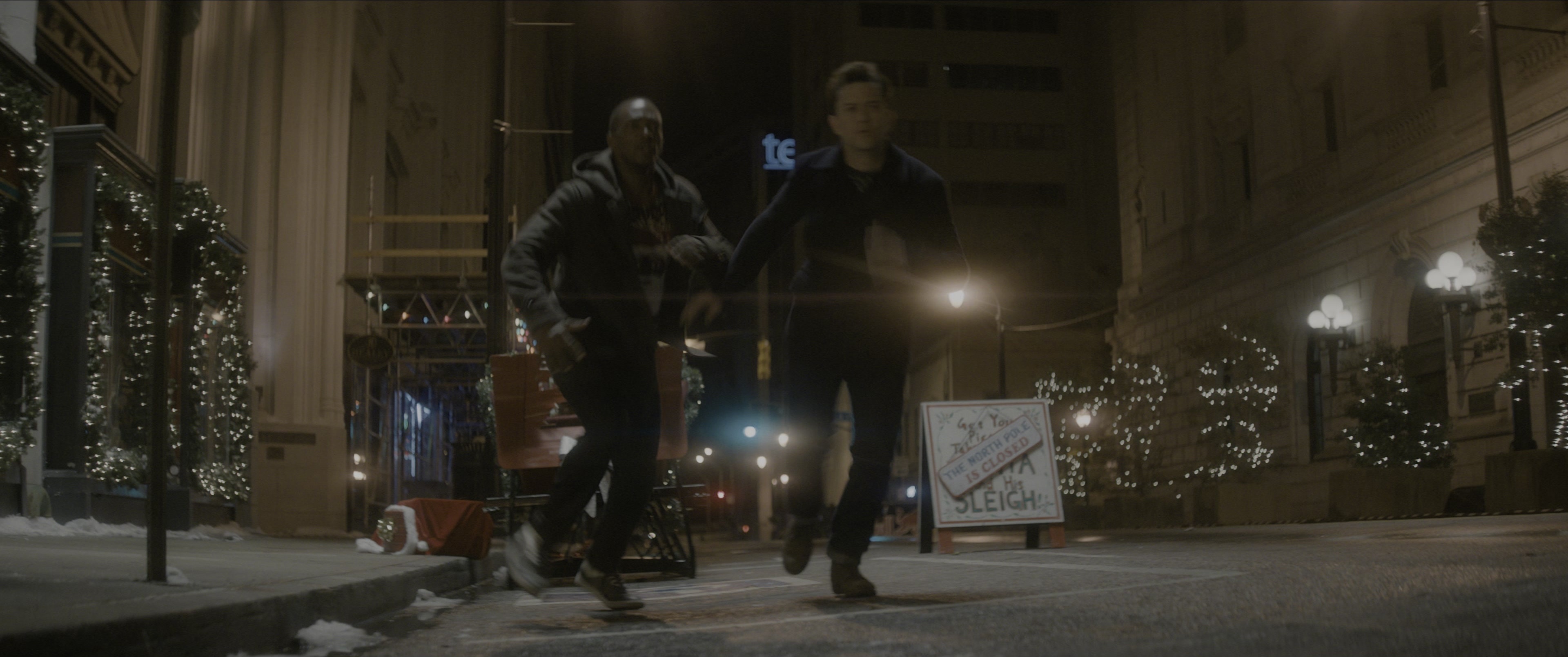 The Night Before (2015), wide, 2.39:1 — film still