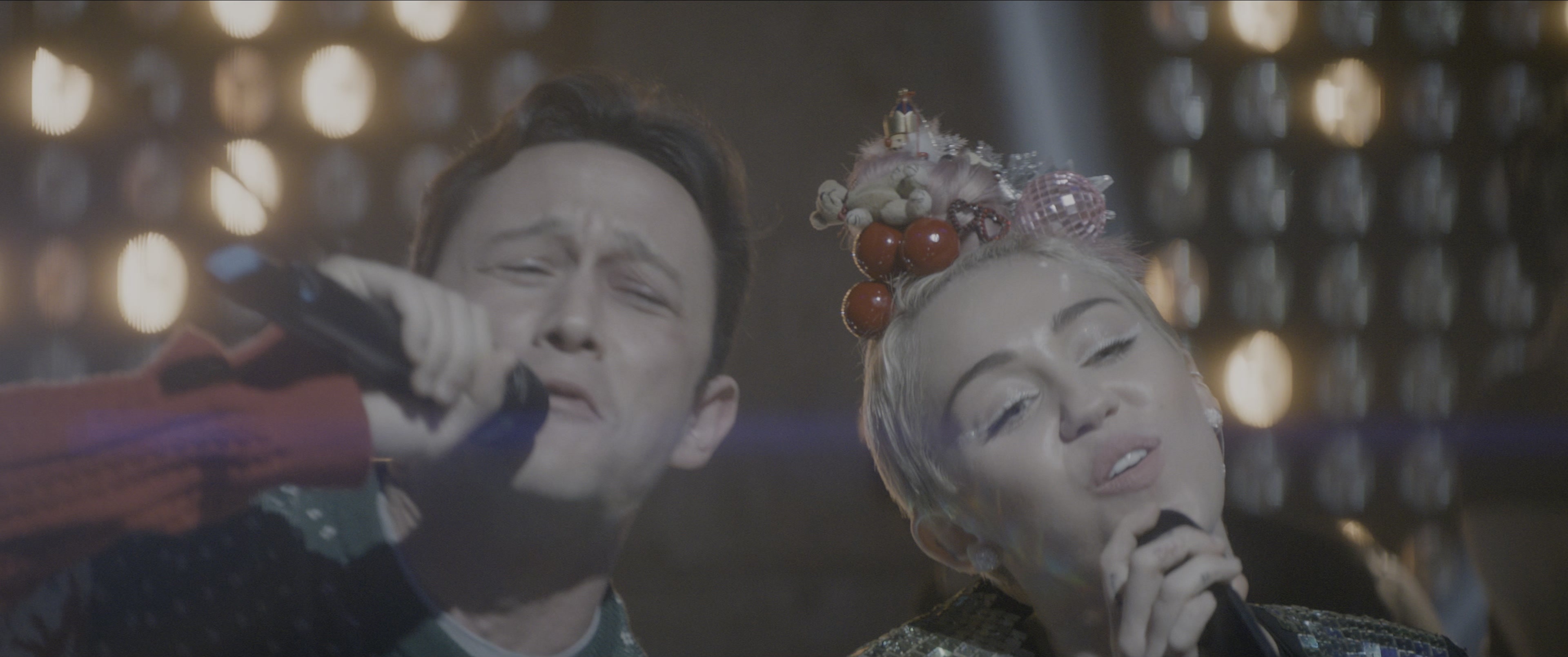 The Night Before (2015), medium, 2.39:1 — film still