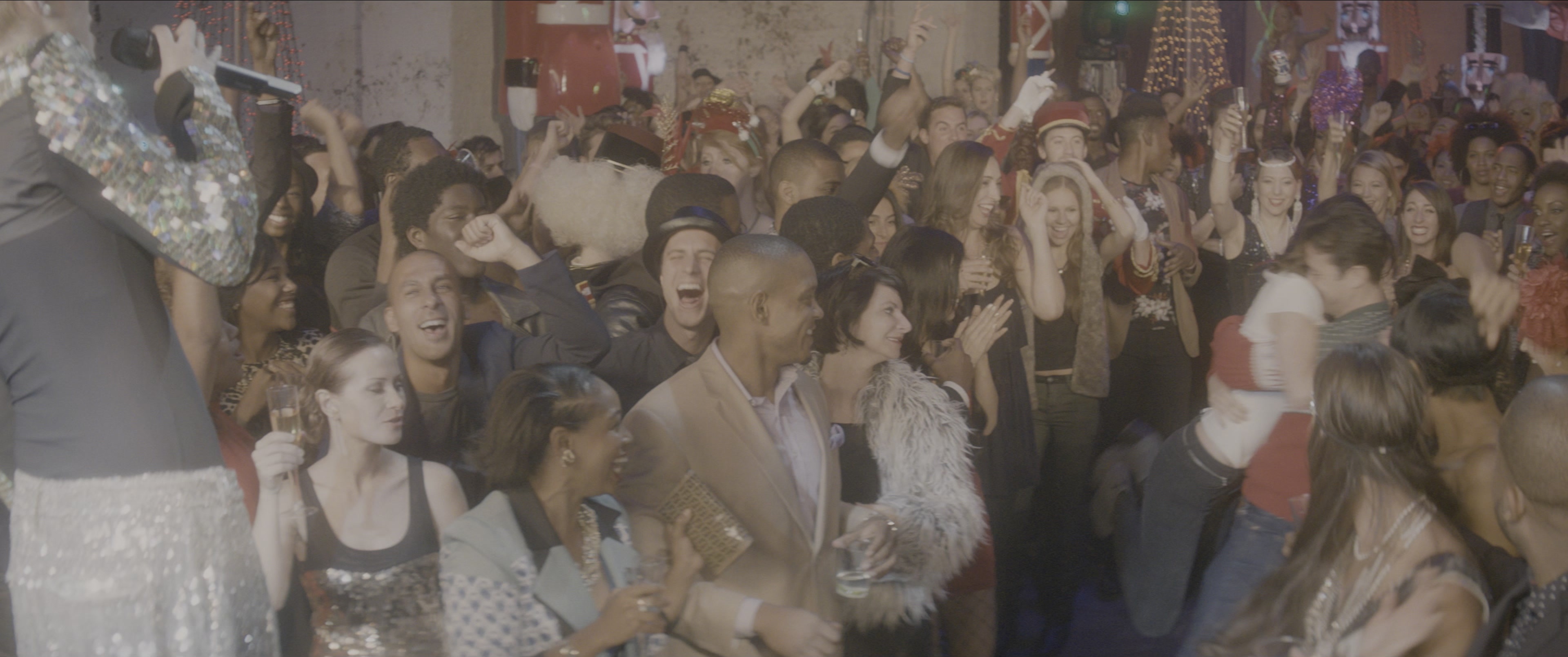 The Night Before (2015), wide, 2.39:1 — film still