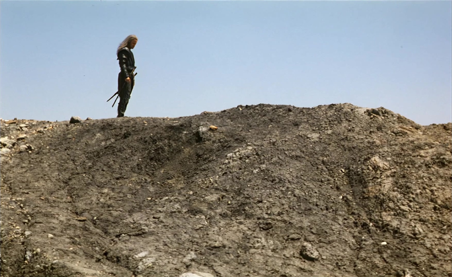 Es ist nicht leicht, ein Gott zu sein (1989), wide, 1.63:1 — film still