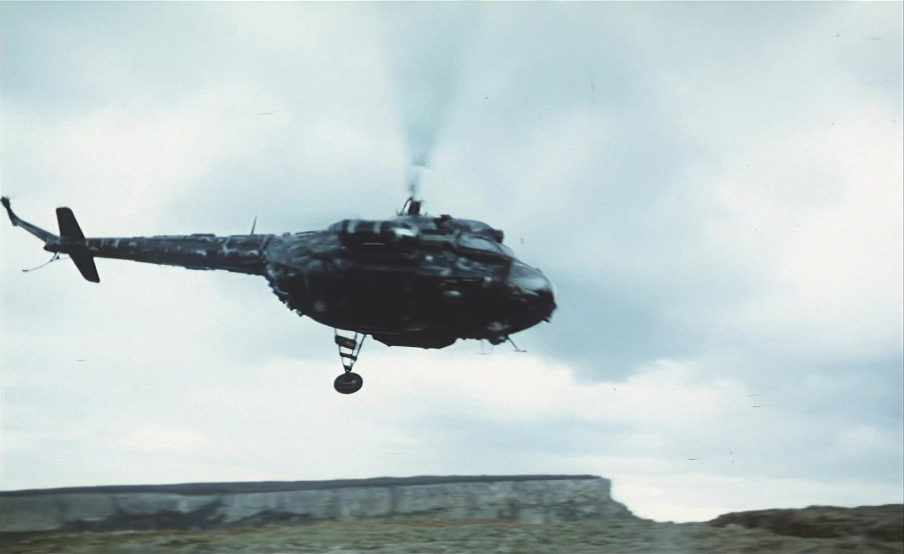 Es ist nicht leicht, ein Gott zu sein (1989), unknown, 1.63:1 — film still