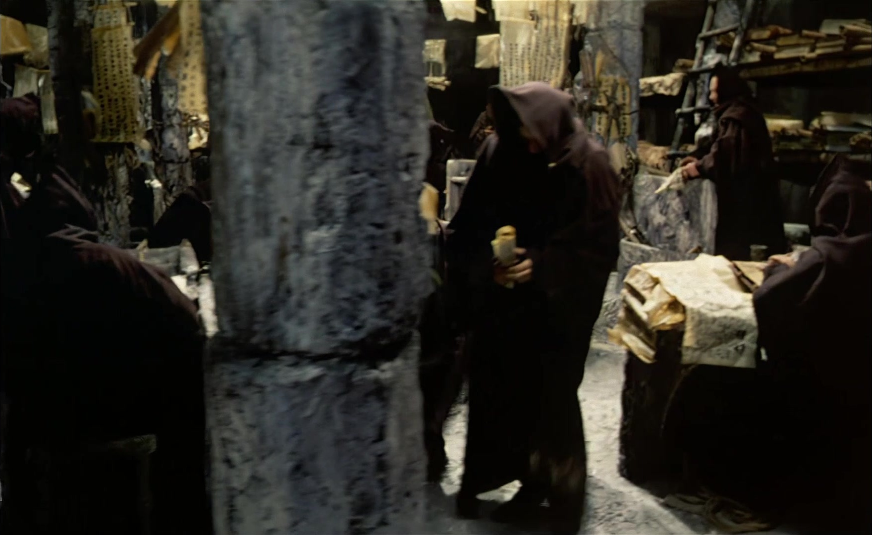 Es ist nicht leicht, ein Gott zu sein (1989), wide, 1.63:1 — film still