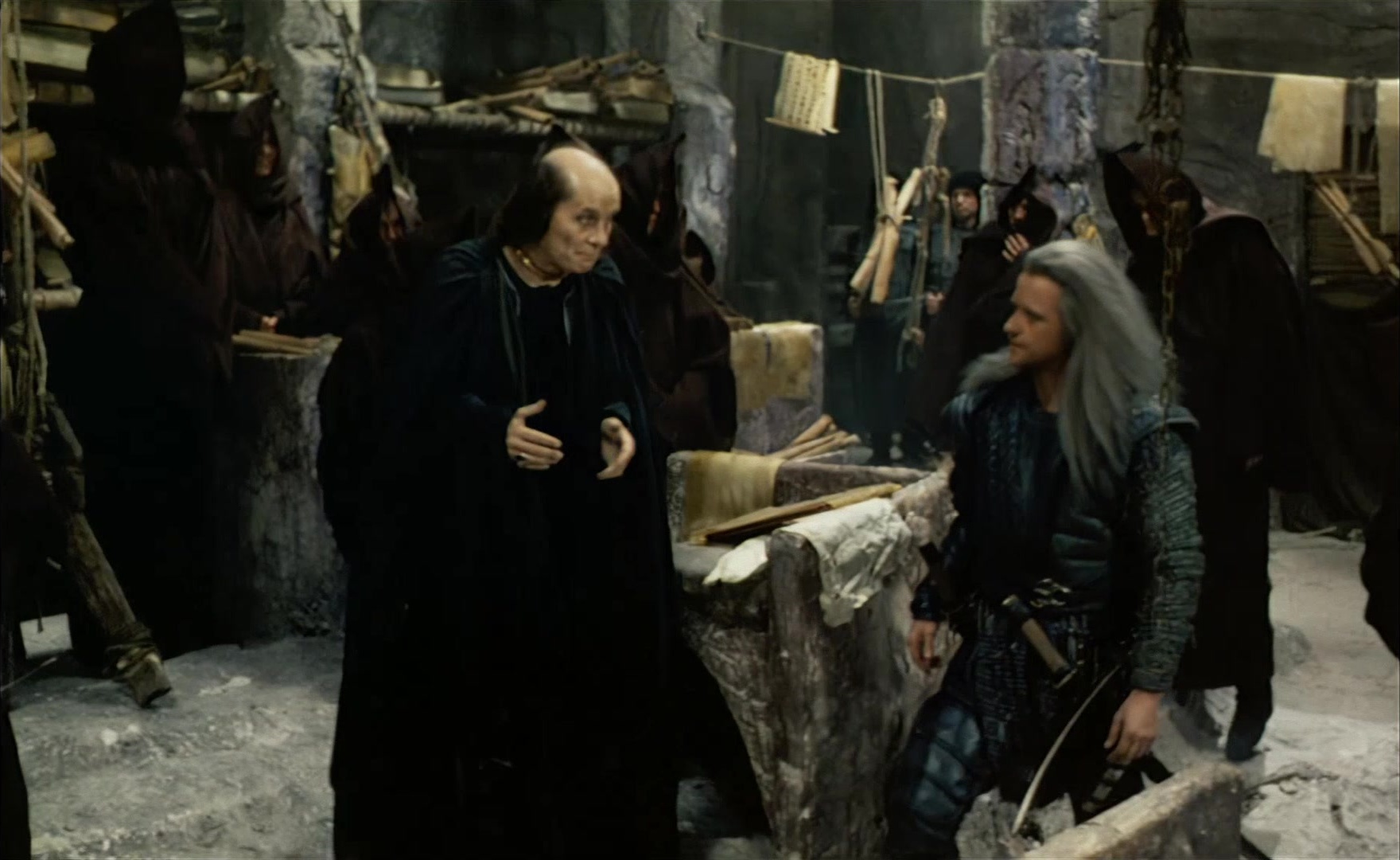 Es ist nicht leicht, ein Gott zu sein (1989), wide, 1.63:1 — film still