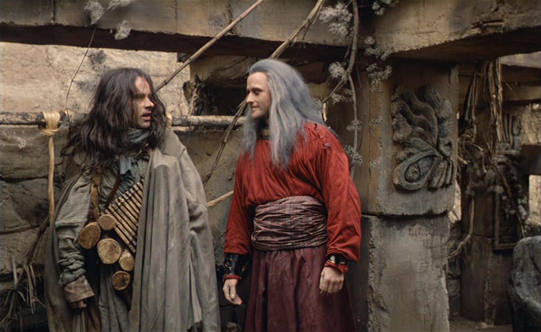 Es ist nicht leicht, ein Gott zu sein (1989), wide, 1.63:1 — film still