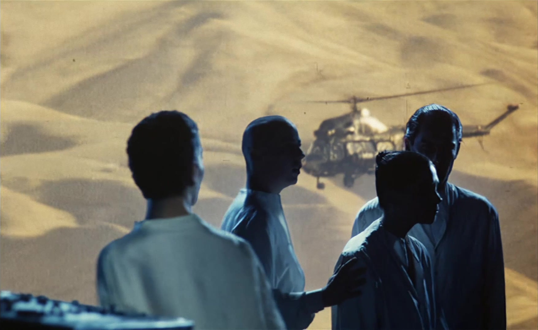 Es ist nicht leicht, ein Gott zu sein (1989), medium, 1.63:1 — film still