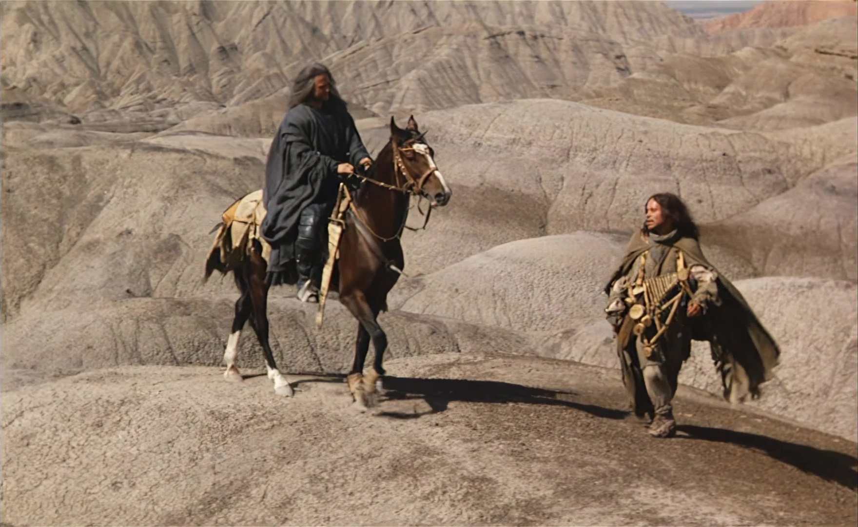 Es ist nicht leicht, ein Gott zu sein (1989), wide, 1.63:1 — film still