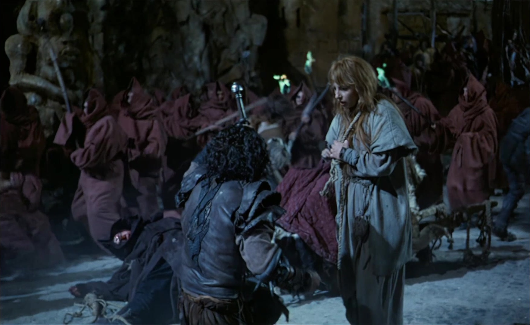 Es ist nicht leicht, ein Gott zu sein (1989), wide, 1.63:1 — film still