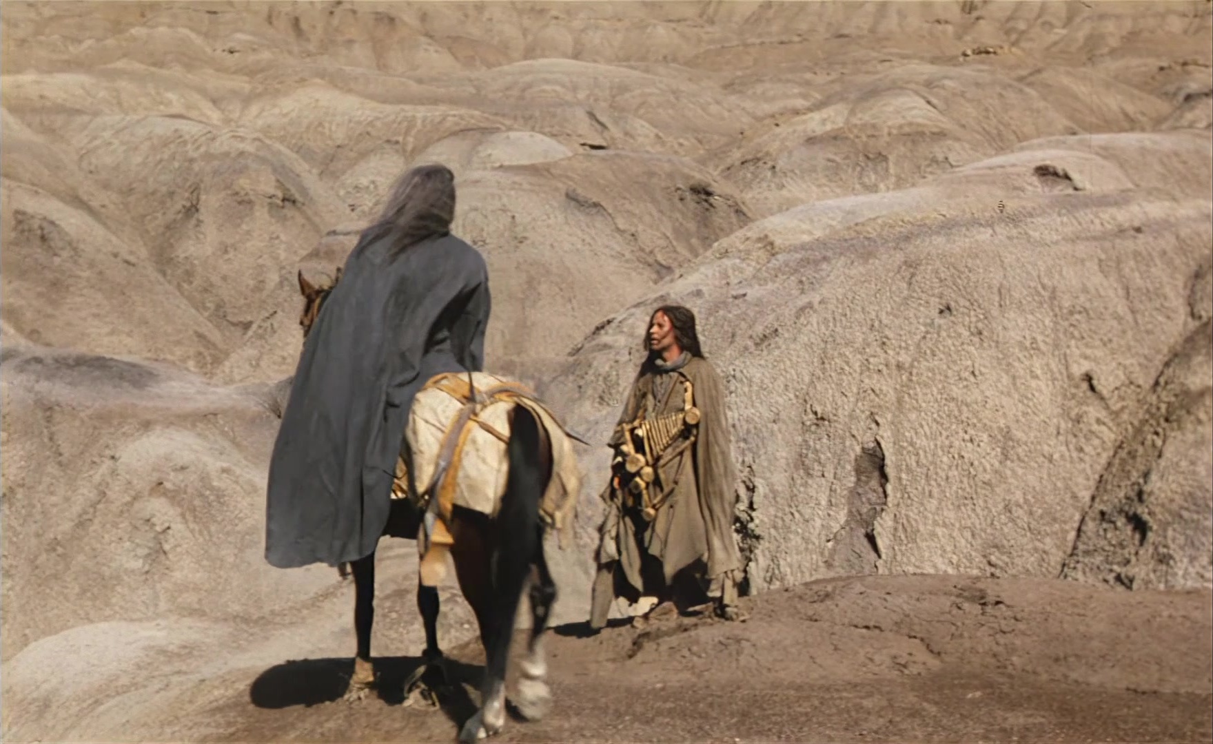 Es ist nicht leicht, ein Gott zu sein (1989), wide, 1.63:1 — film still