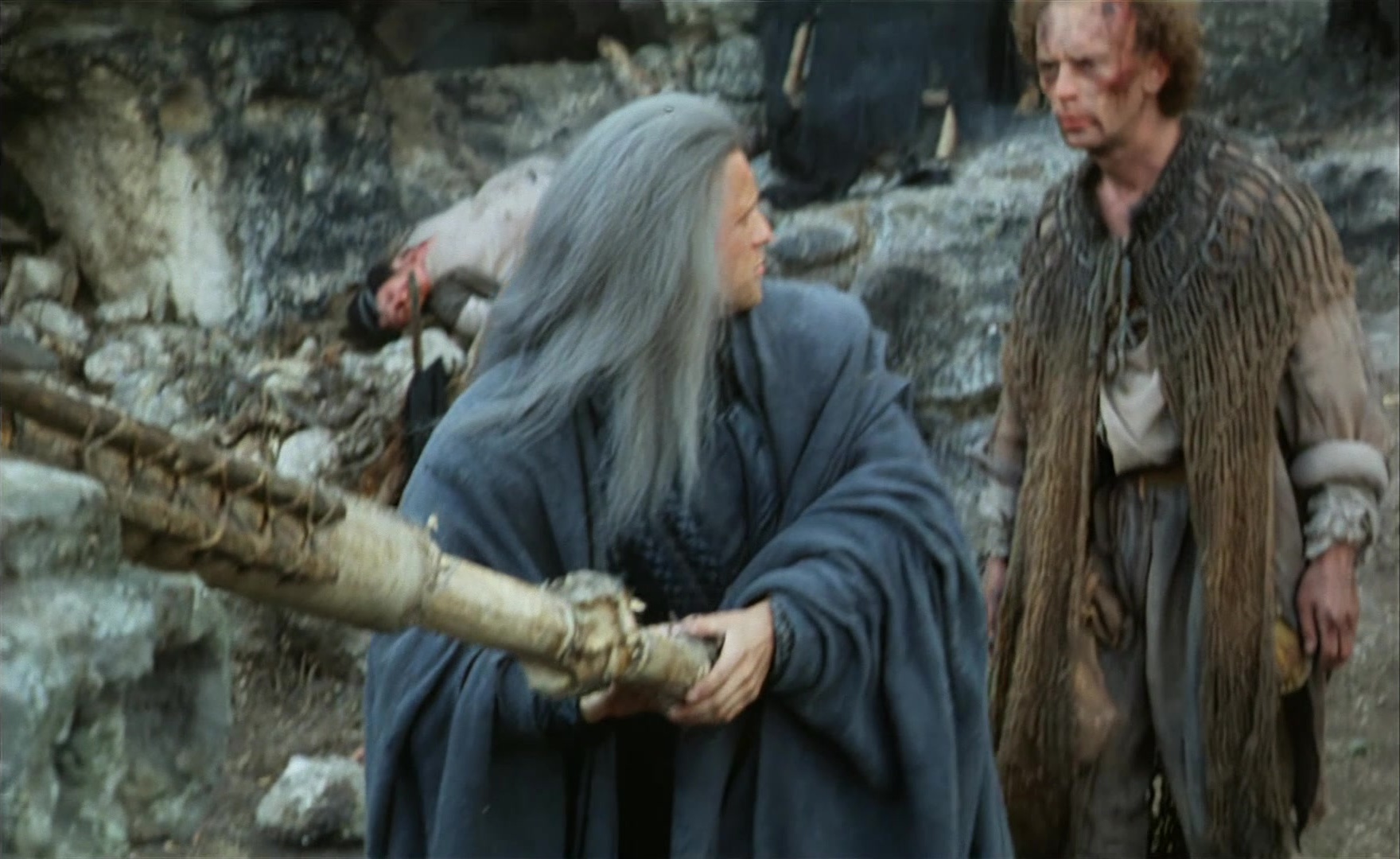 Es ist nicht leicht, ein Gott zu sein (1989), wide, 1.63:1 — film still