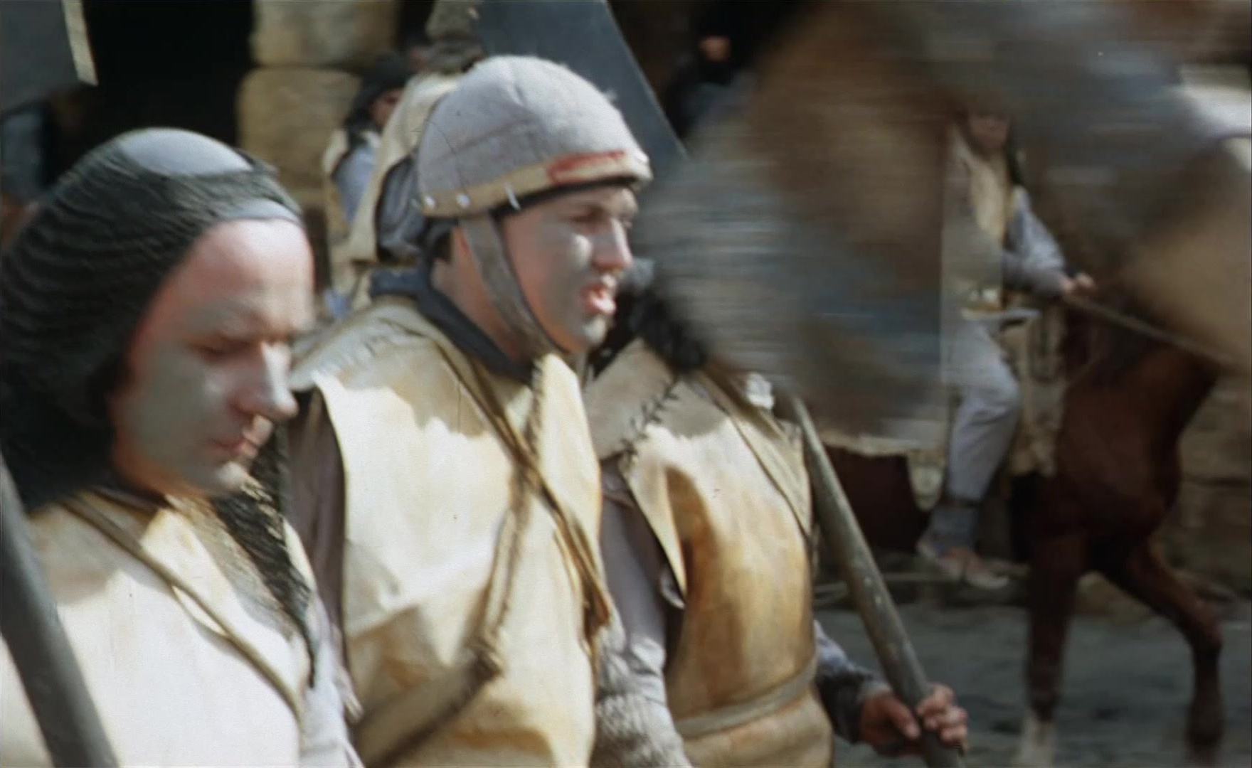 Es ist nicht leicht, ein Gott zu sein (1989), medium, 1.63:1 — film still