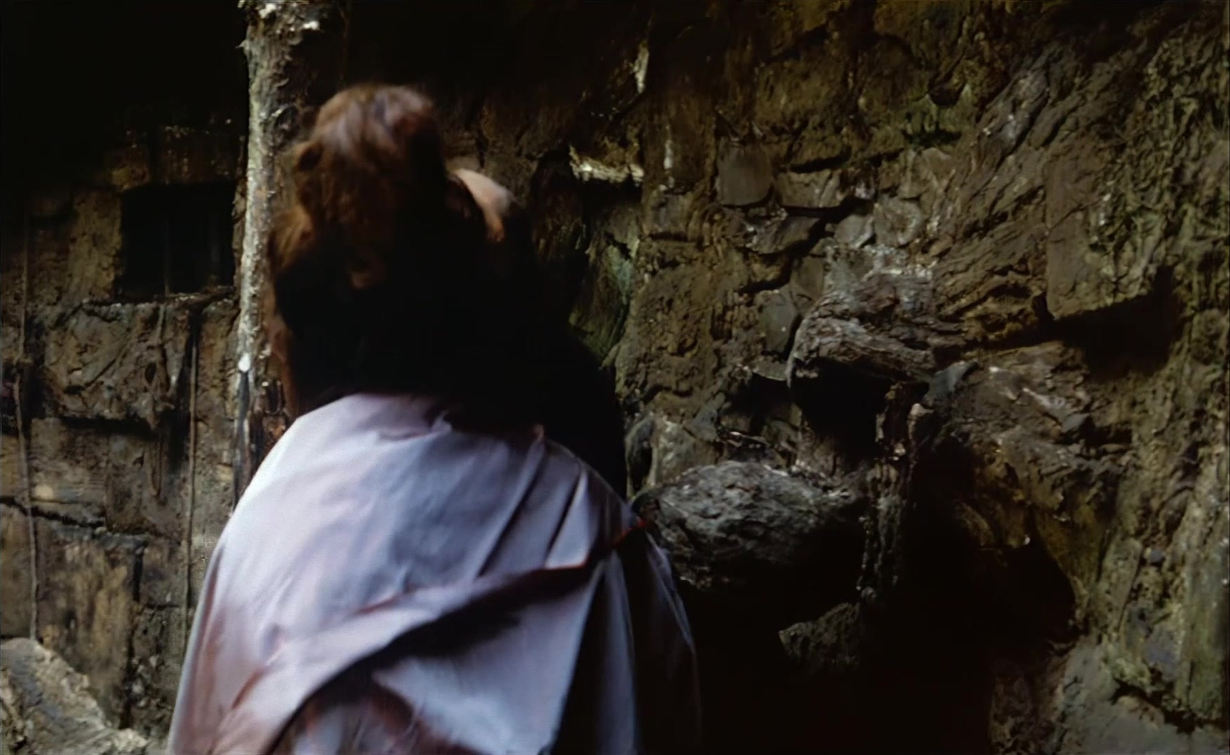Es ist nicht leicht, ein Gott zu sein (1989), wide, 1.63:1 — film still