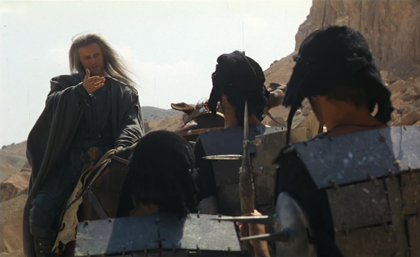 Es ist nicht leicht, ein Gott zu sein (1989), wide, 1.63:1 — film still