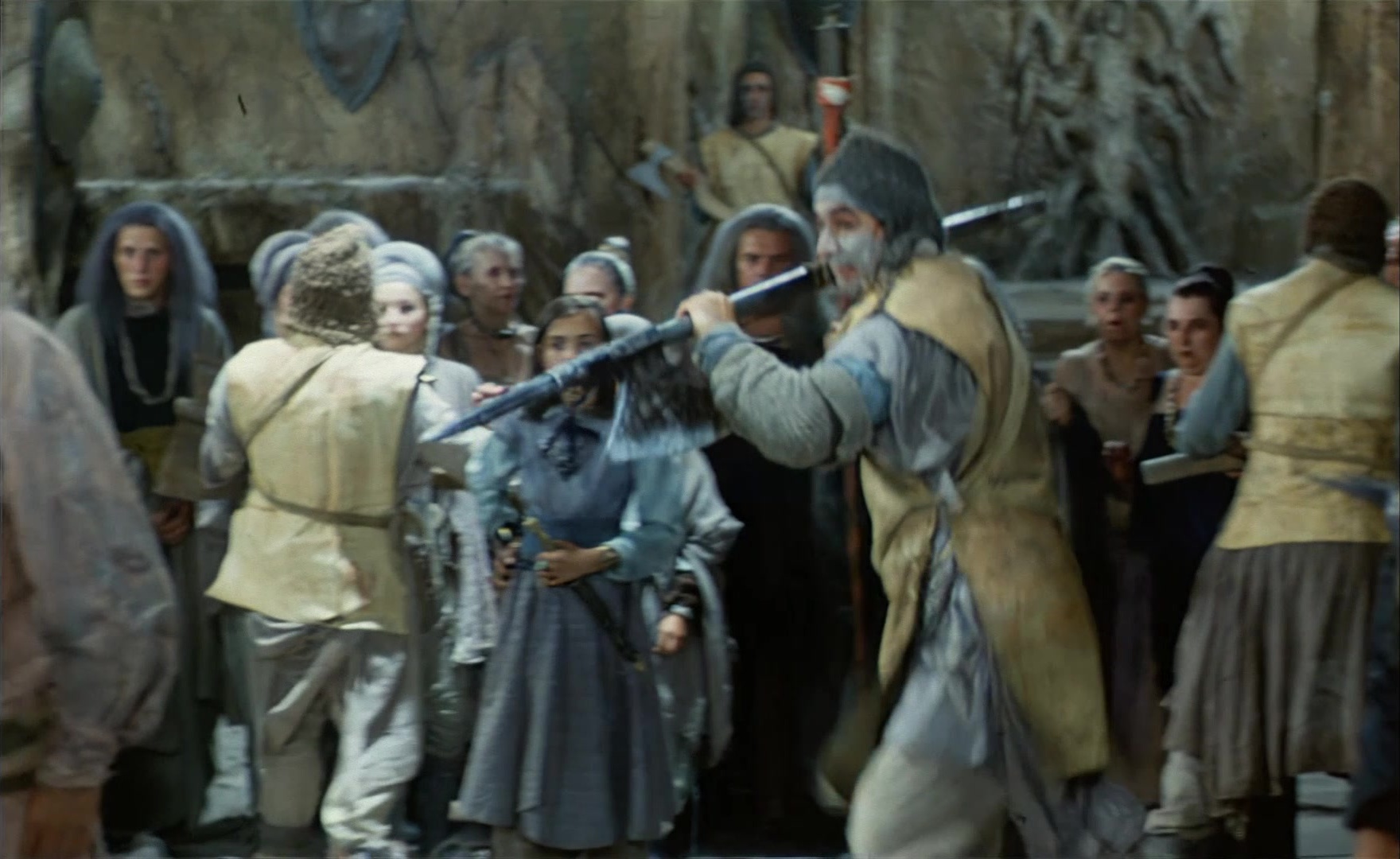 Es ist nicht leicht, ein Gott zu sein (1989), wide, 1.63:1 — film still