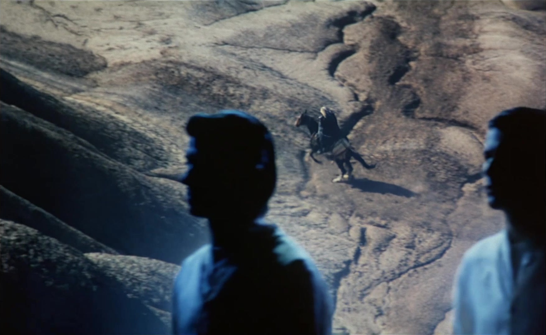 Es ist nicht leicht, ein Gott zu sein (1989), wide, 1.63:1 — film still