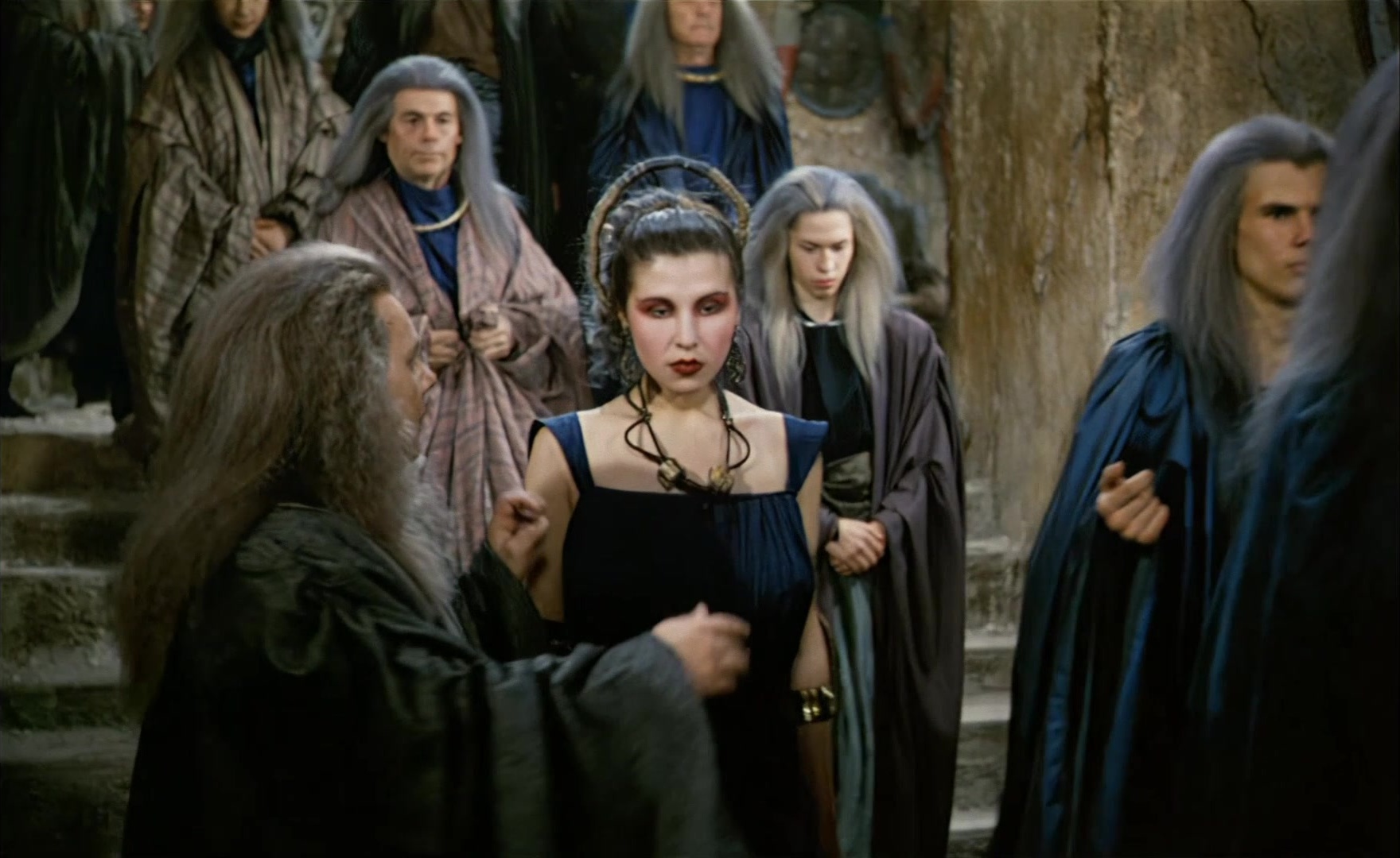 Es ist nicht leicht, ein Gott zu sein (1989), wide, 1.63:1 — film still