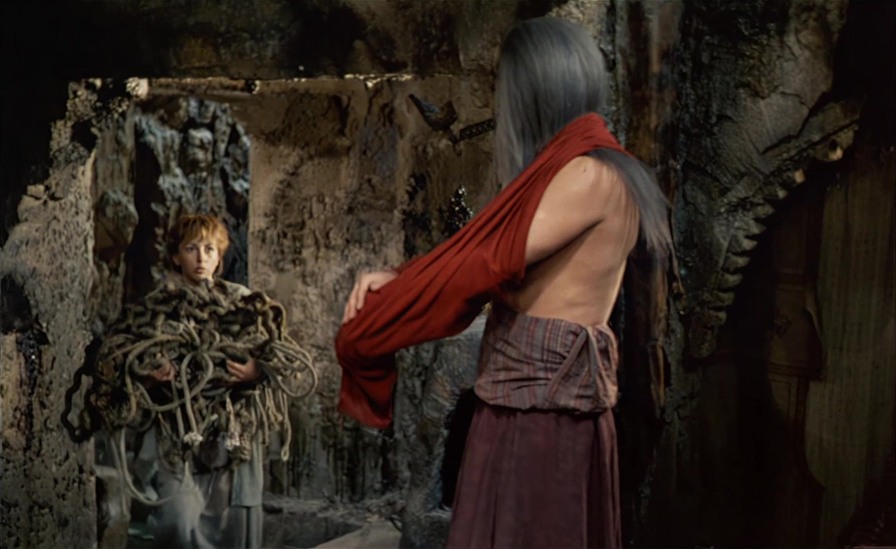 Es ist nicht leicht, ein Gott zu sein (1989), wide, 1.63:1 — film still