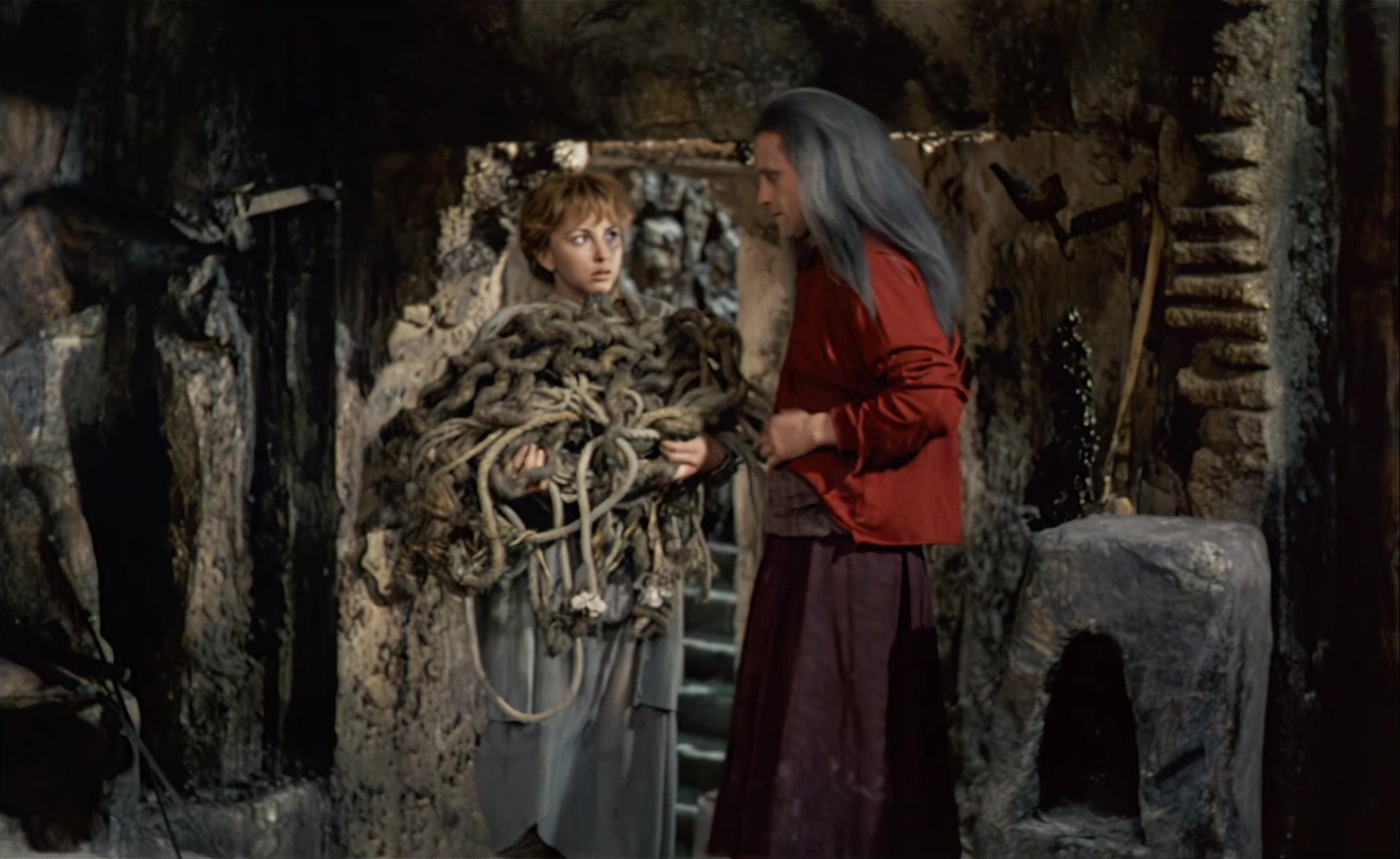 Es ist nicht leicht, ein Gott zu sein (1989), wide, 1.63:1 — film still
