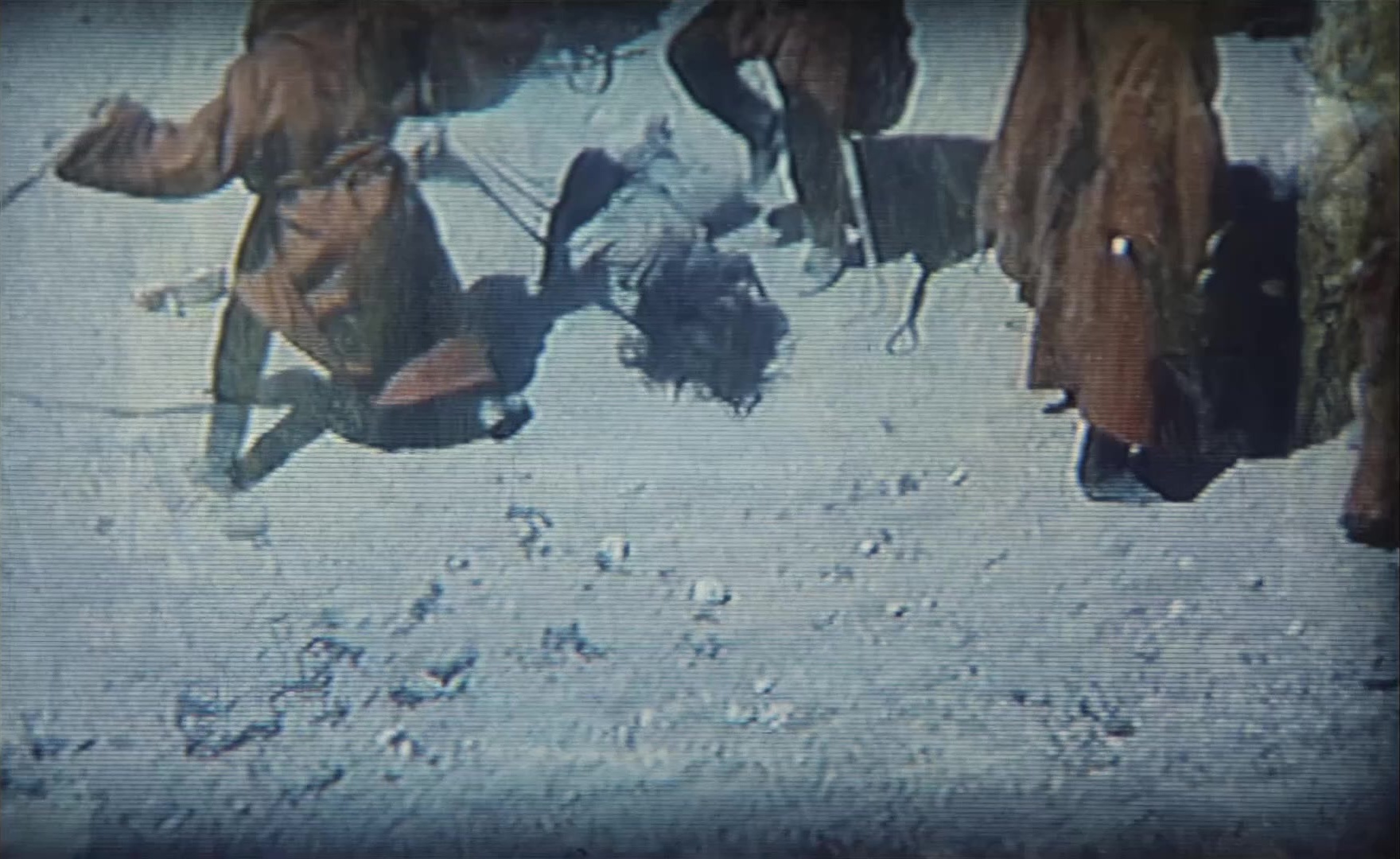 Es ist nicht leicht, ein Gott zu sein (1989), wide, 1.63:1 — film still