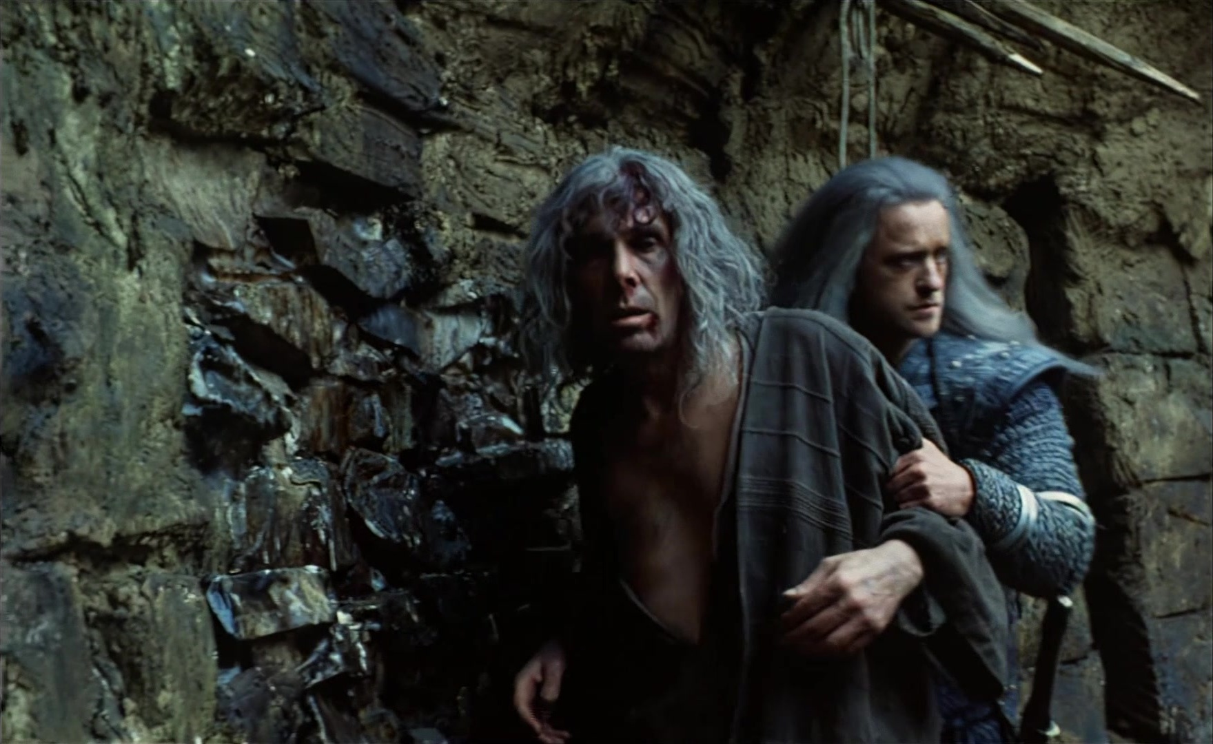 Es ist nicht leicht, ein Gott zu sein (1989), wide, 1.63:1 — film still