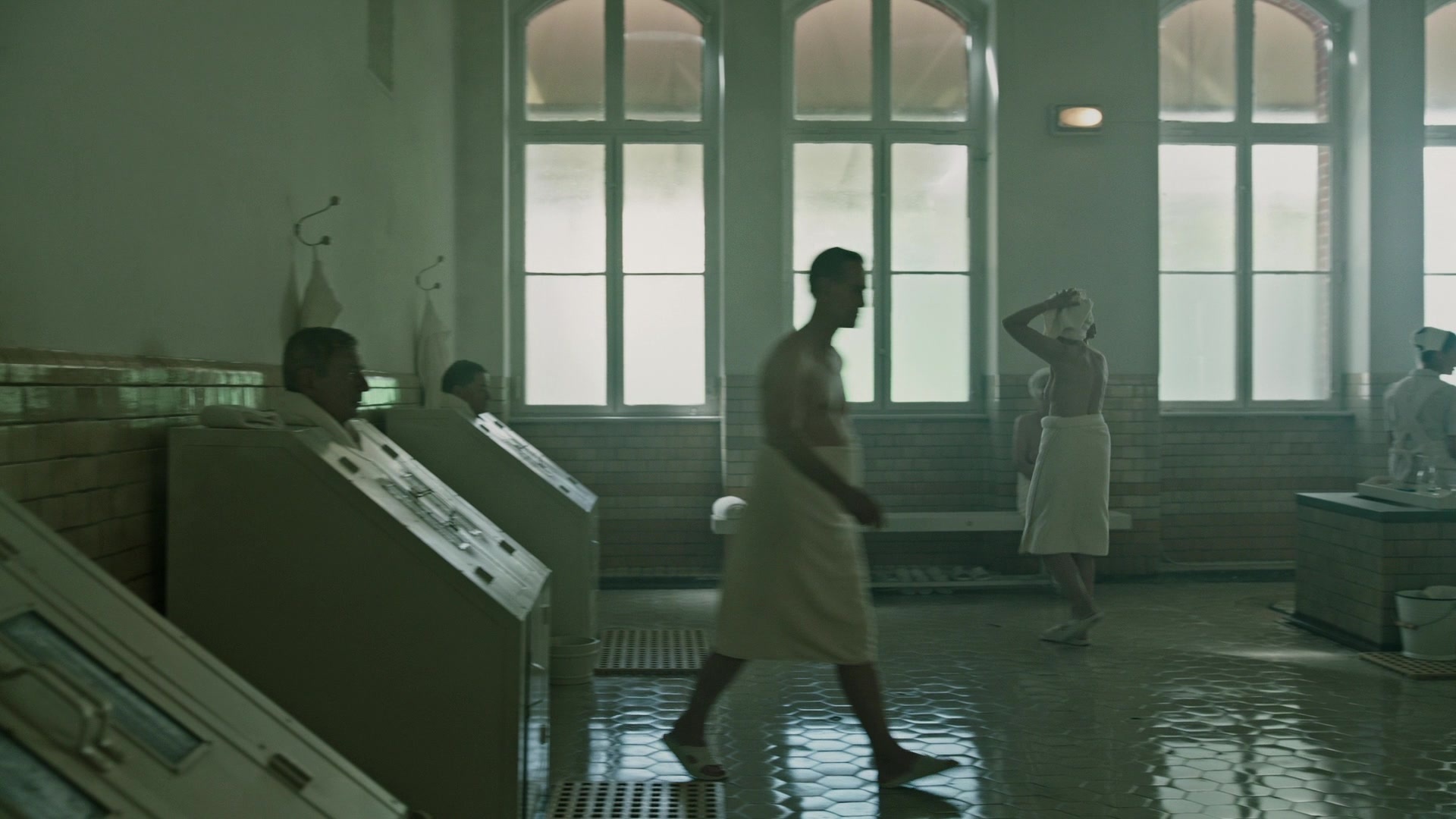 A Cure for Wellness (2017), wide, 1.78:1 — film still