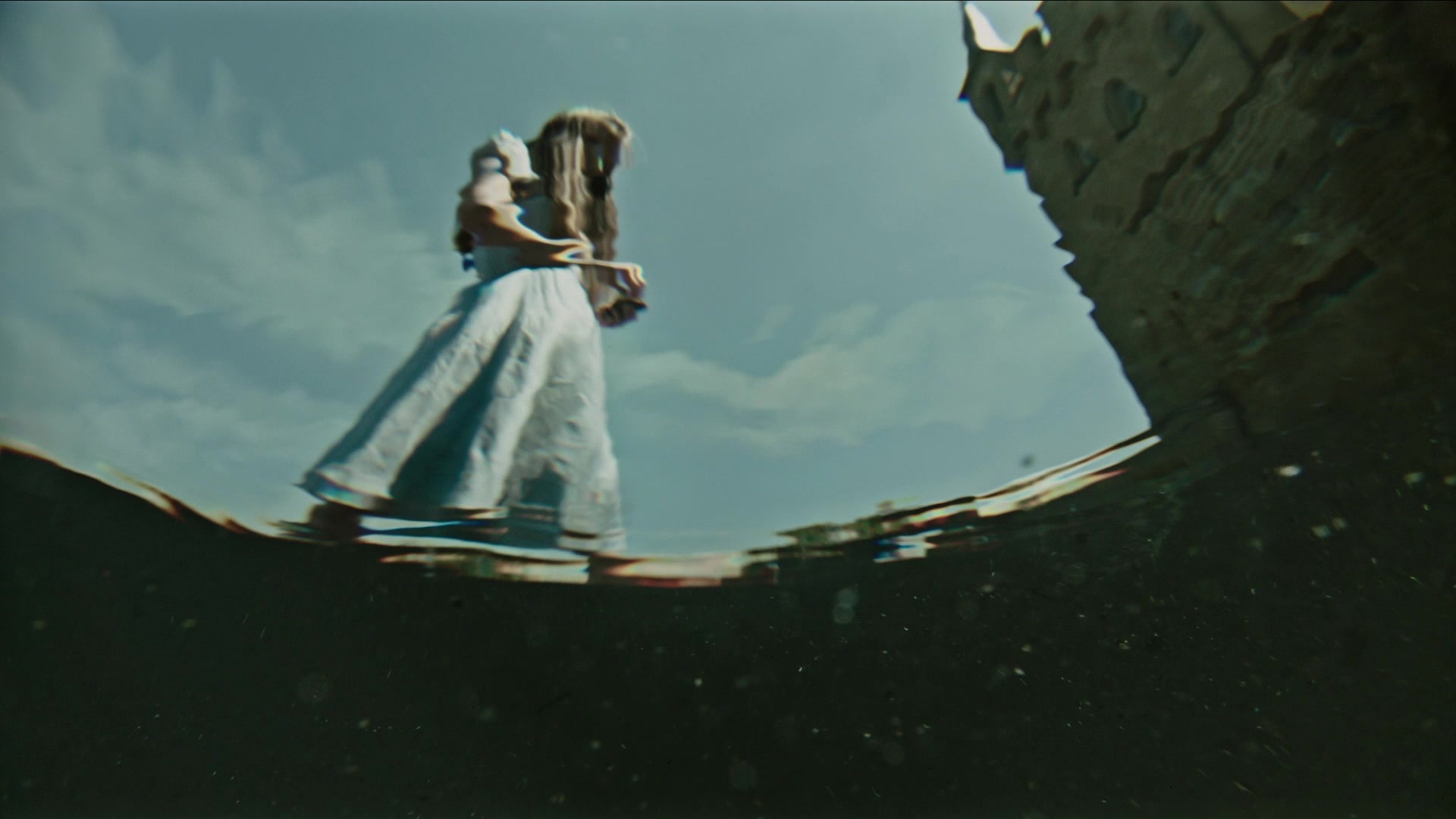 A Cure for Wellness (2017), wide, 1.78:1 — film still