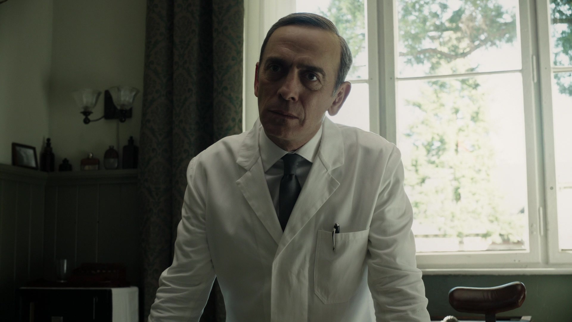 A Cure for Wellness (2017), wide, 1.78:1 — film still